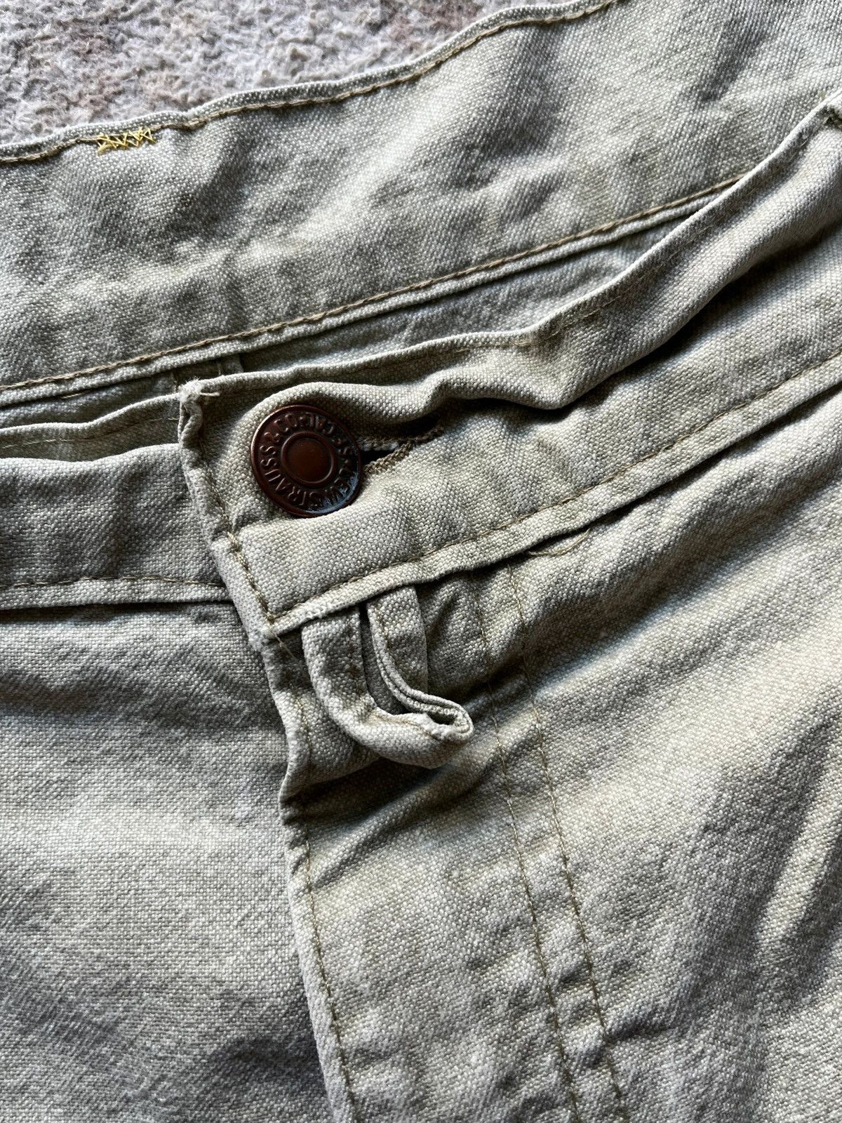 Levi's Levi’s Vintage 1980 Made in France White Tab Cargo Pants Size US 36 / EU 52 - 11 Thumbnail