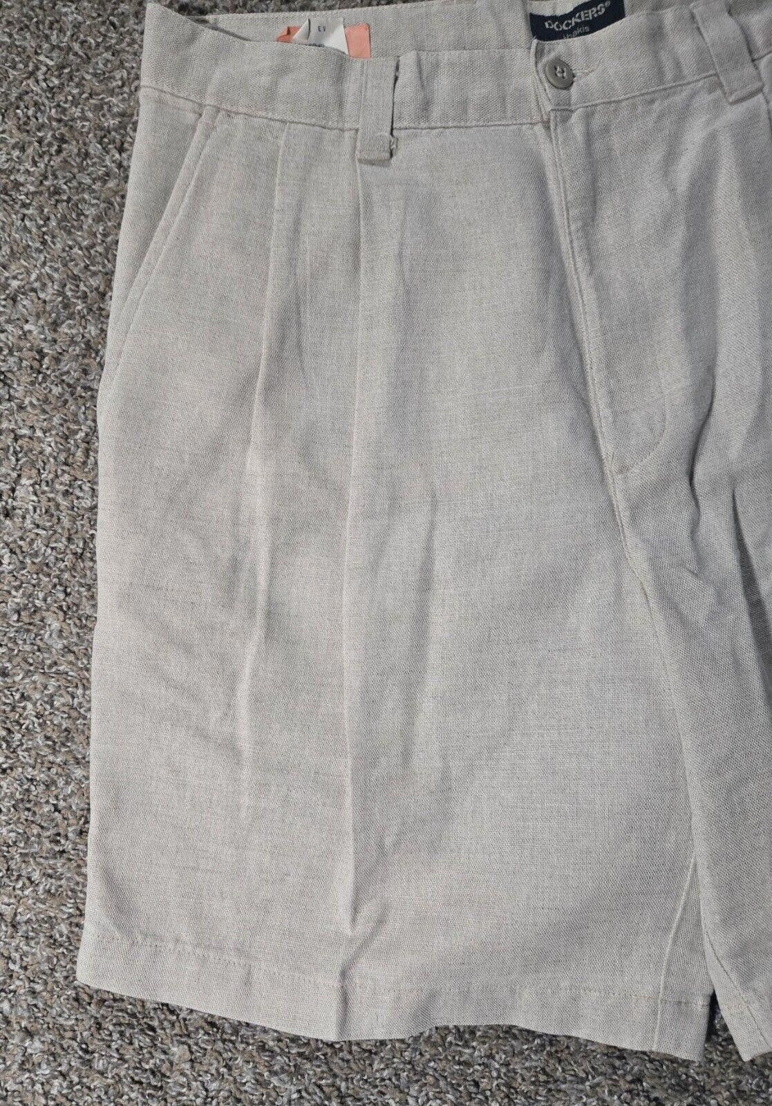 Dockers Tan Linen Blend Dockers Khakis Pleated Front Shorts 34 Size US 34 / EU 50 - 2 Thumbnail