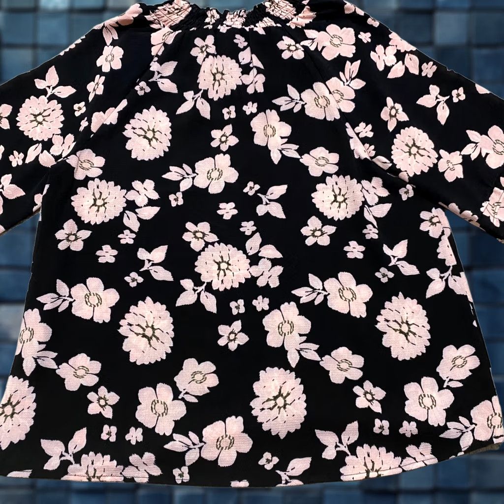 Sanctuary Social Standard by Sanctuary Shirt Womens Small Black Floral Peasant NWT Size S / US 4 / IT 40 - 1 Thumbnail
