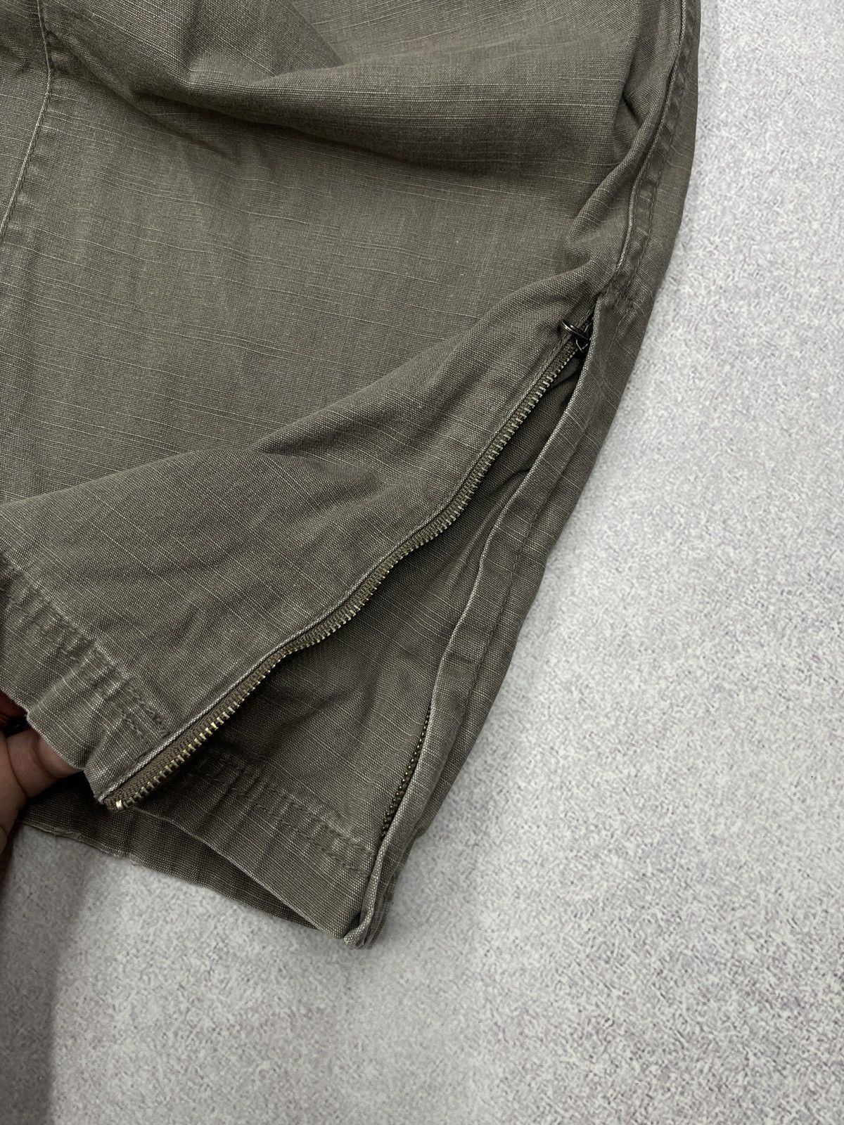 Nike Vintage Nike Cargo Pants Grey Drill Y2K TECH ACG TN Size US 36 / EU 52 - 8 Thumbnail