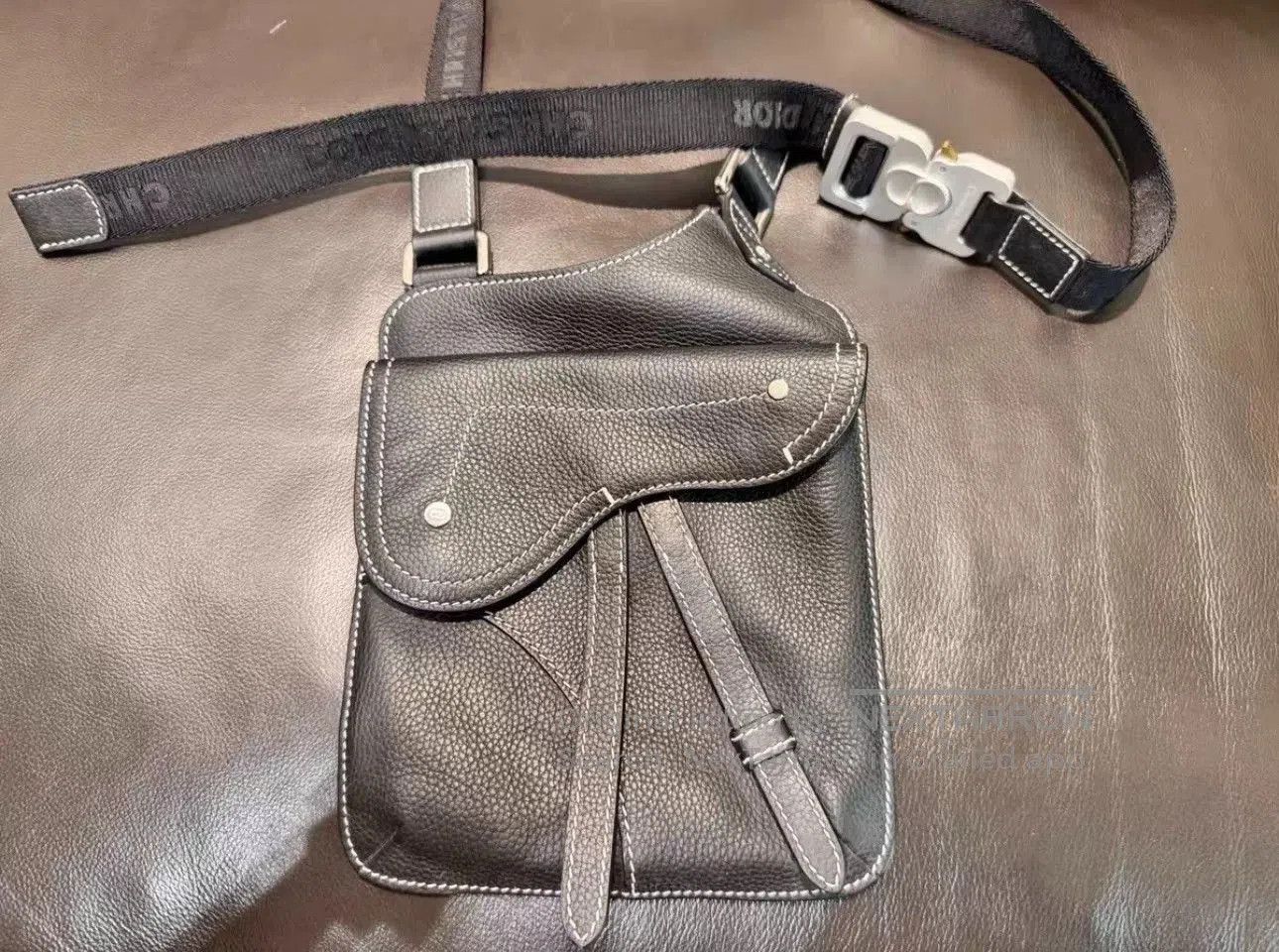 Dior Dior Saddle Bag in Black Leather. Size ONE SIZE - 3 Thumbnail