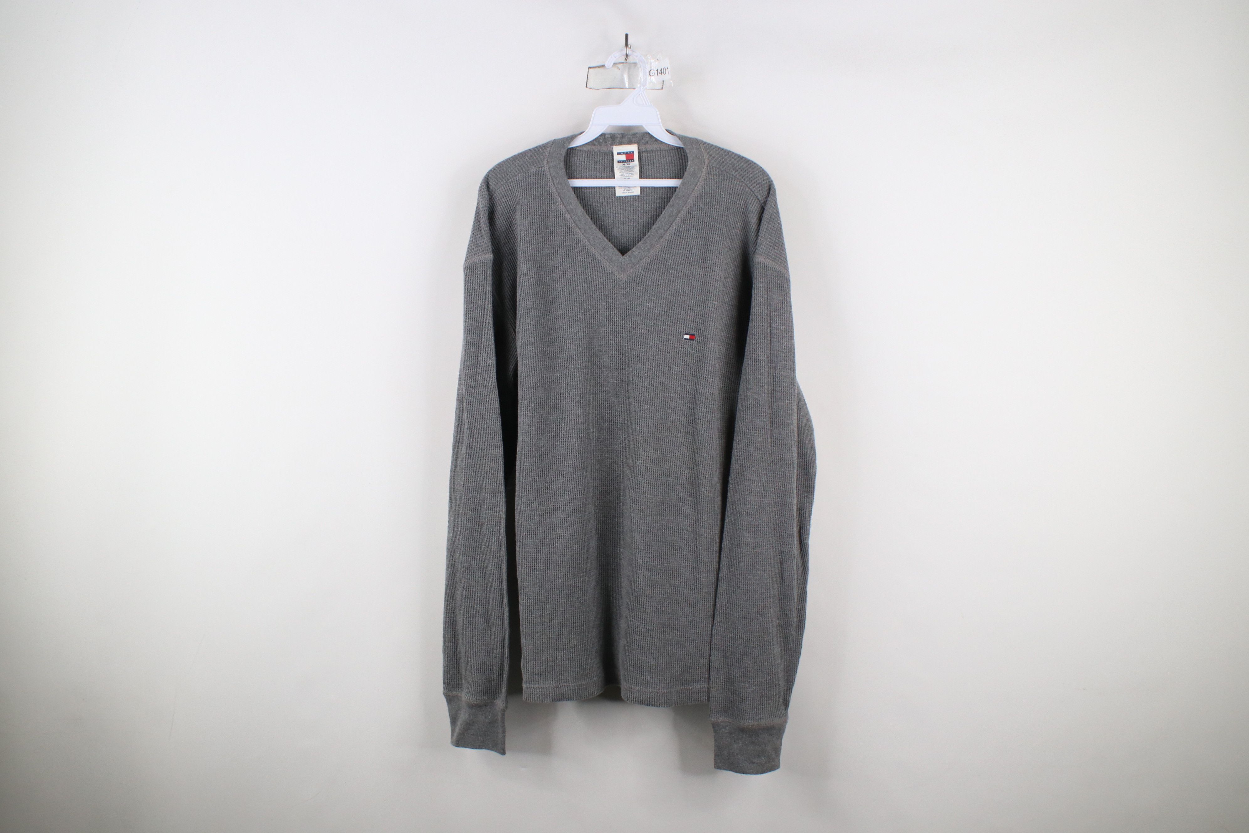 Vintage Vintage 90s Tommy Hilfiger Waffle Knit Long Sleeve T-Shirt Size US XL / EU 56 / 4 - 1 Thumbnail