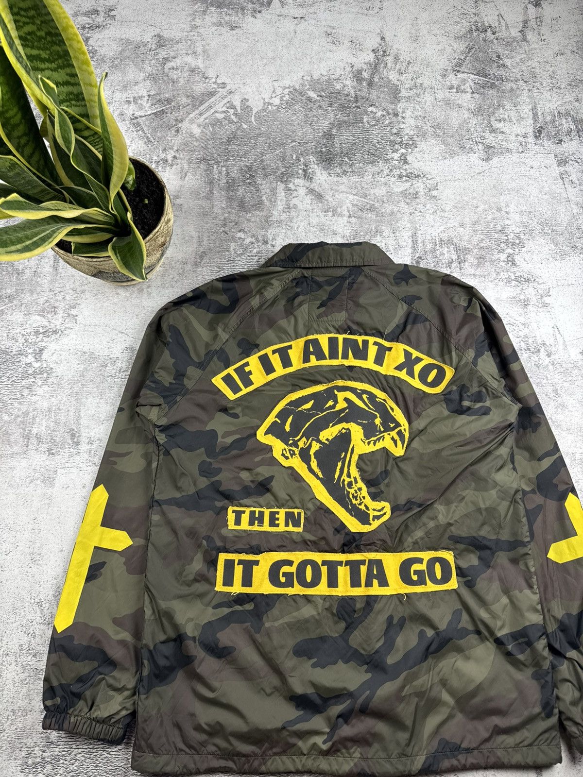 The Weeknd The Weekend Camo ,,If it Ain’t XO Then It Gotta Go’’ Rare Bomber Light Jacket Size US S / EU 44-46 / 1 - 16 Thumbnail