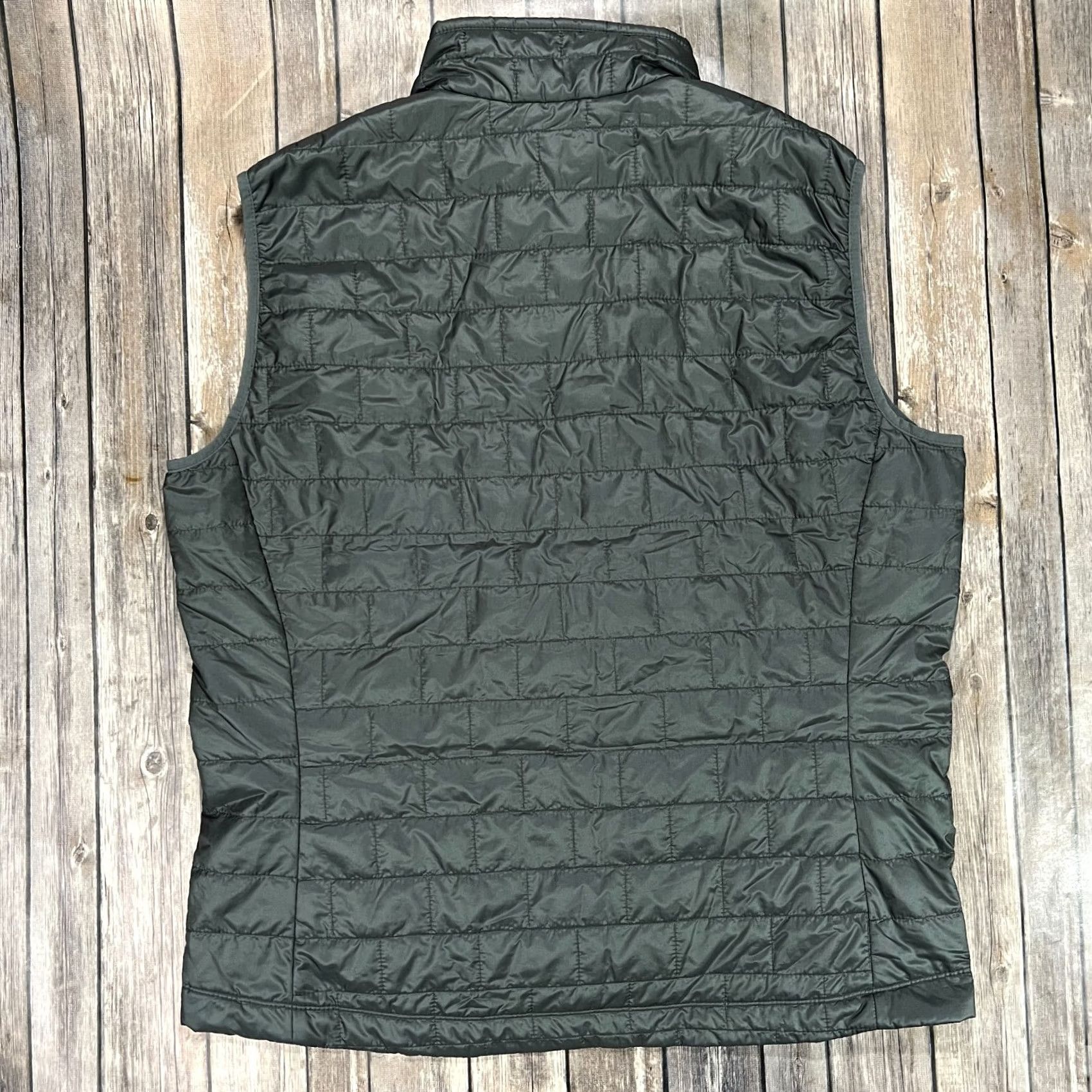 Patagonia VINTAGE? No, not vintage. Patagonia Nano Puff Vest Primaloft Insulated Full Zip XL Men Grey Jacket NWT Size US XL / EU 56 / 4 - 2 Thumbnail