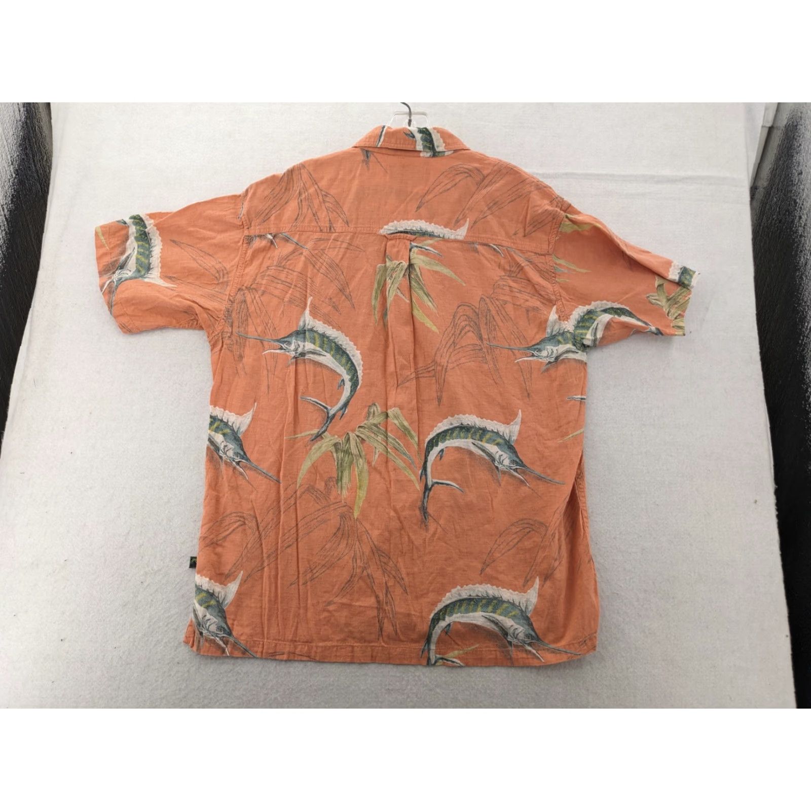 Vintage Newport Blue Mens Shirt XL Button-Front Short Sleeve Fish Orange Button-Up Shirt Men XL Fish Theme Size US XL / EU 56 / 4 - 2 Thumbnail