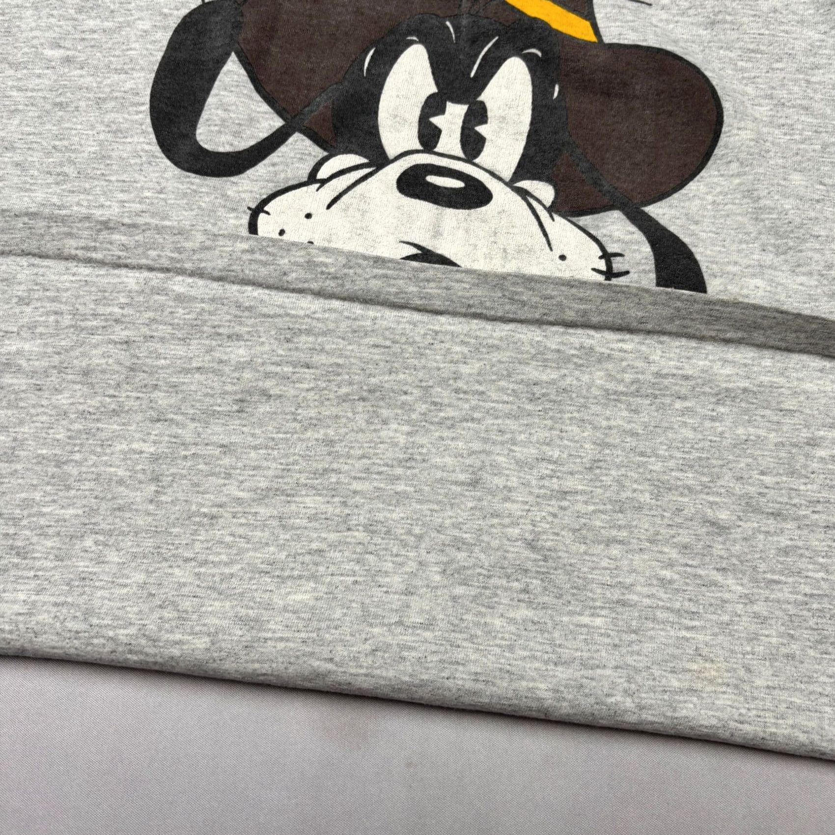 Disney VINTAGE Goofy Western Cowboy Disney Tee Shirt Long Sleeve Mock Neck XL Mens Rare 80s Gray Size US XL / EU 56 / 4 - 7 Thumbnail