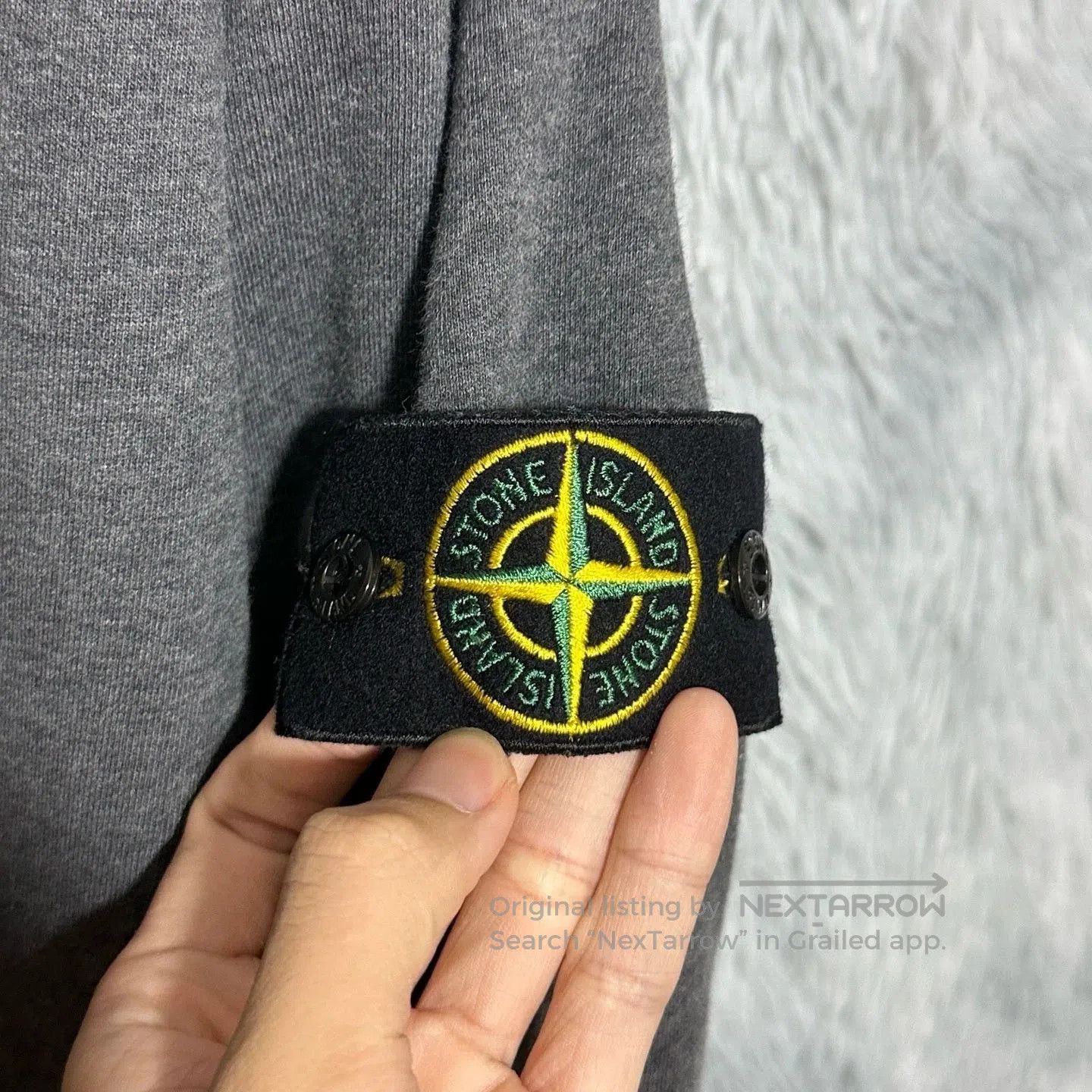 Stone Island stone island basic crewneck sweatshirt in graphite. Size US XL / EU 56 / 4 - 4 Thumbnail