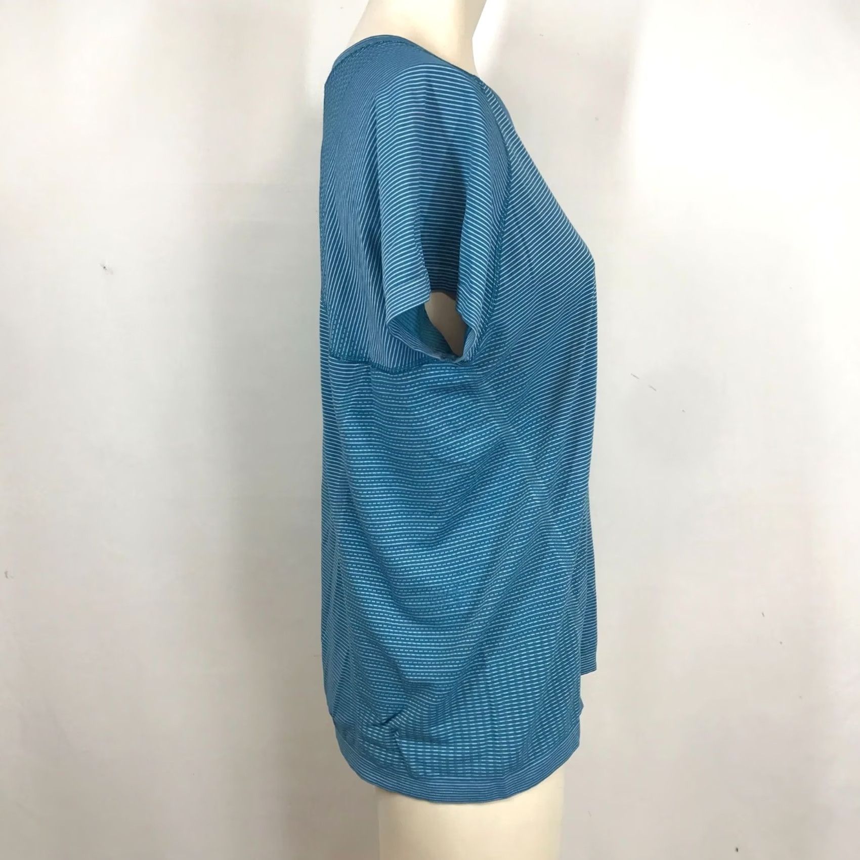 Athleta ATHLETA Womens M/L Blue Round Neck Short Sleeve Top Size M / US 6-8 / IT 42-44 - 4 Thumbnail