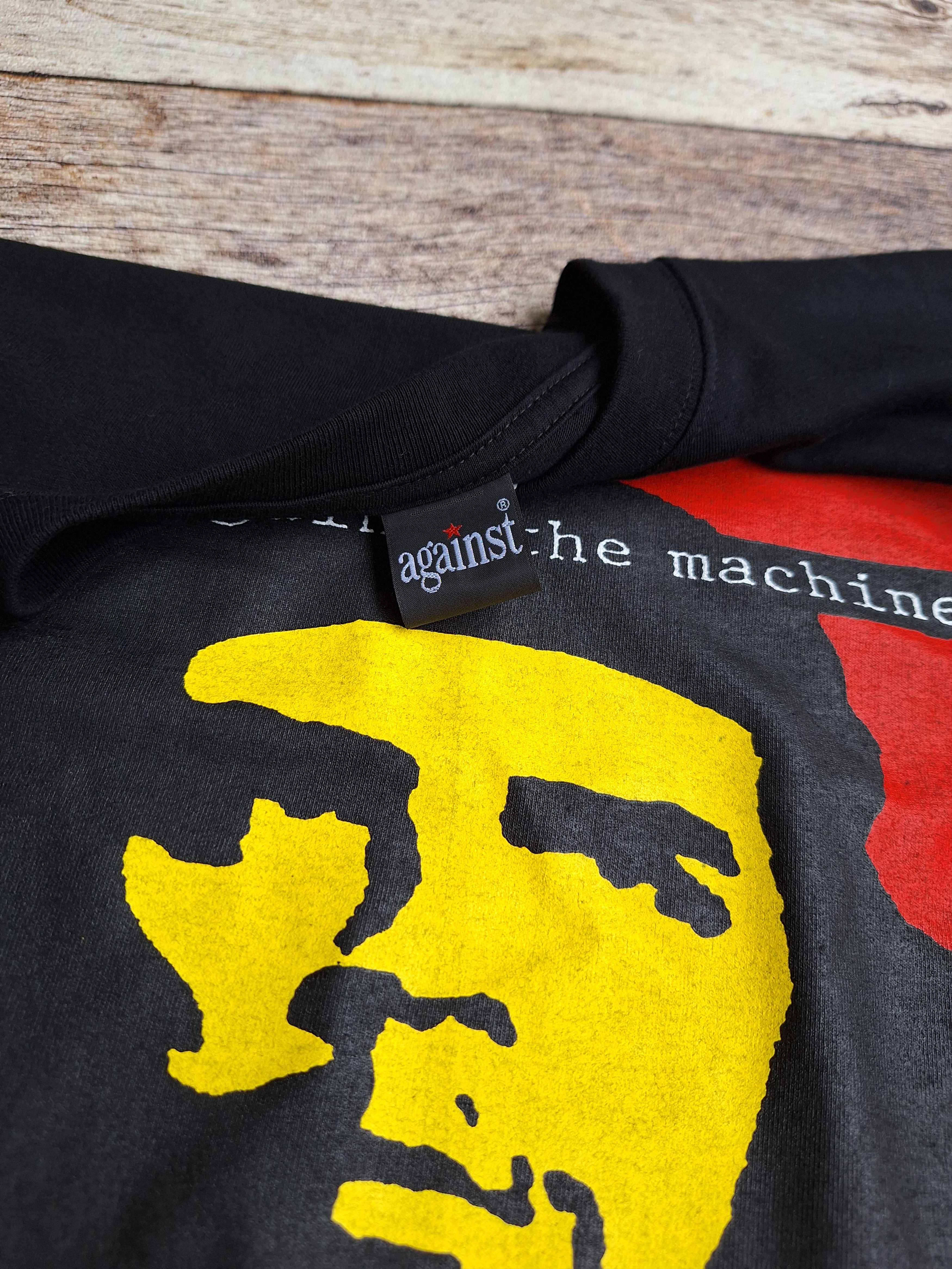 Band Tees 🔥RARE🔥 Rage against the machine bombtrack che guevara tee Size US L / EU 52-54 / 3 - 5 Thumbnail