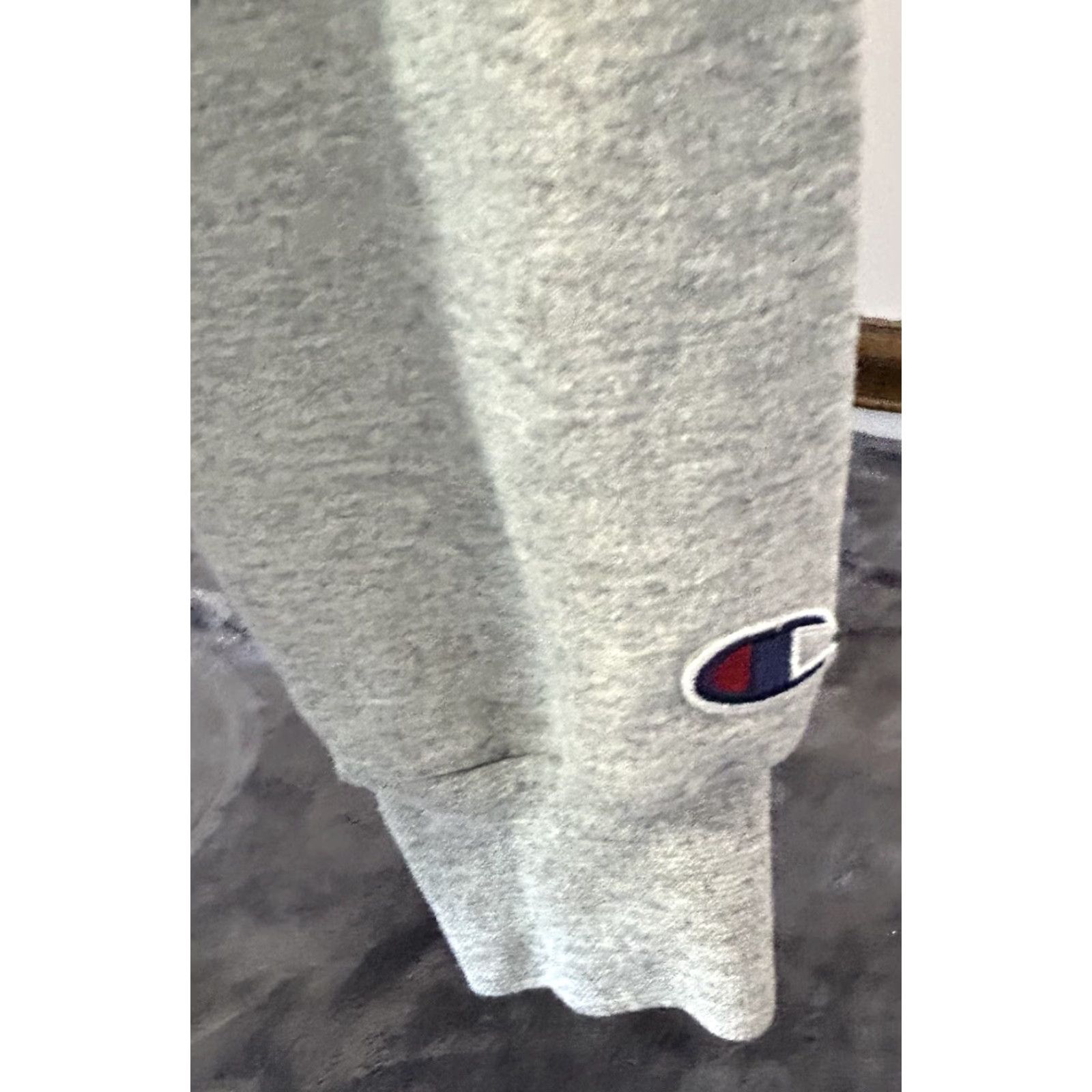Champion VINTAGE Champion Sweatshirt Men Medium Heather Gray Logo Pullover Crew Neck Y2K Harvard University Eco Fleece Size US M / EU 48-50 / 2 - 4 Thumbnail