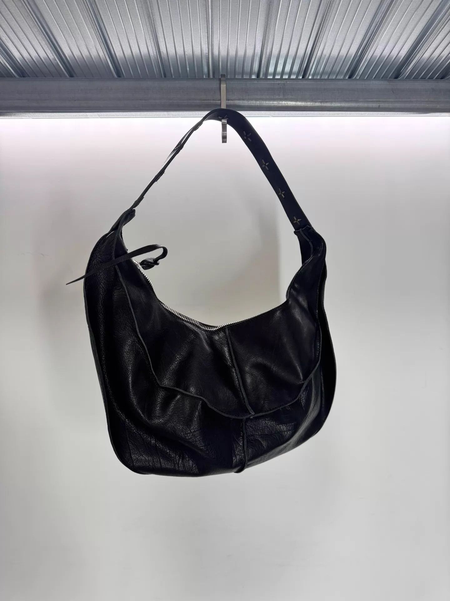 Ma+ new m.a+ Maurizio Amadei Banana Bag BO240/AS-BUL1.0 Size ONE SIZE - 7 Thumbnail