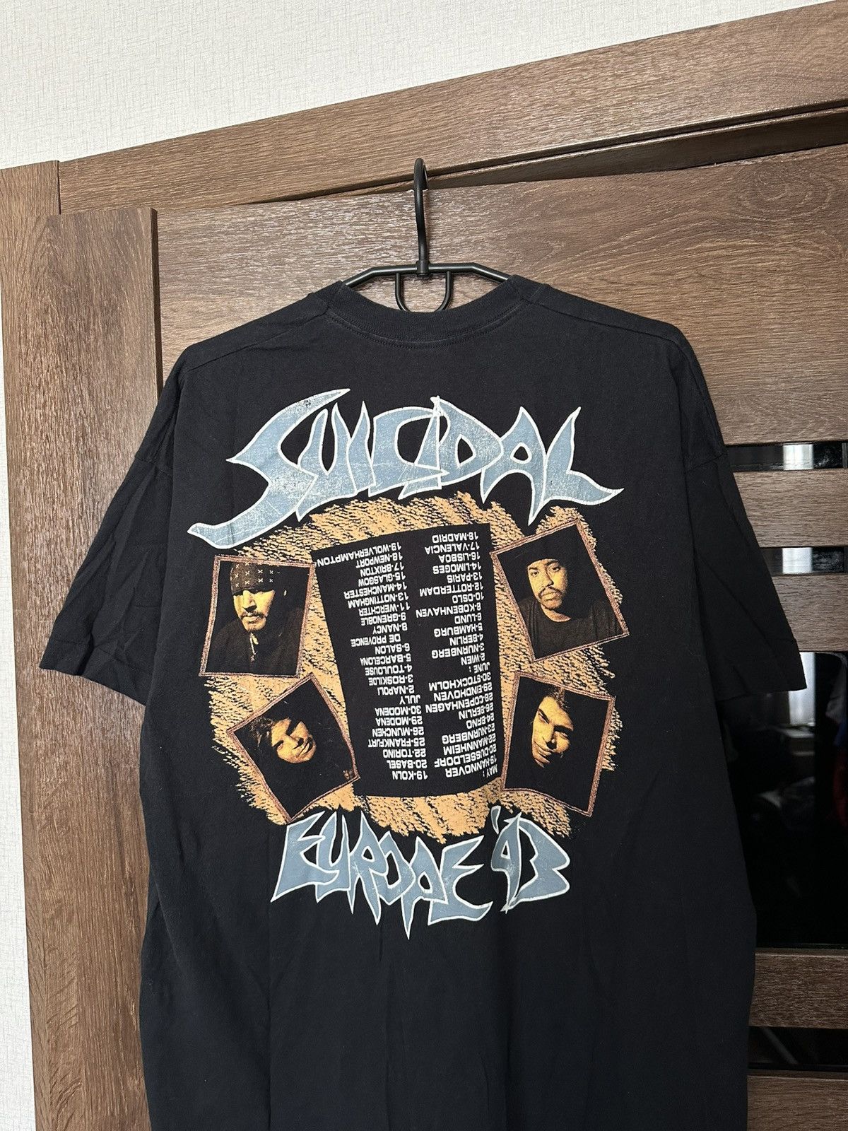 Band Tees 1992 Suicidal Tendencies The Art Rebellion Vintage T-Shirt Size US L / EU 52-54 / 3 - 9 Thumbnail