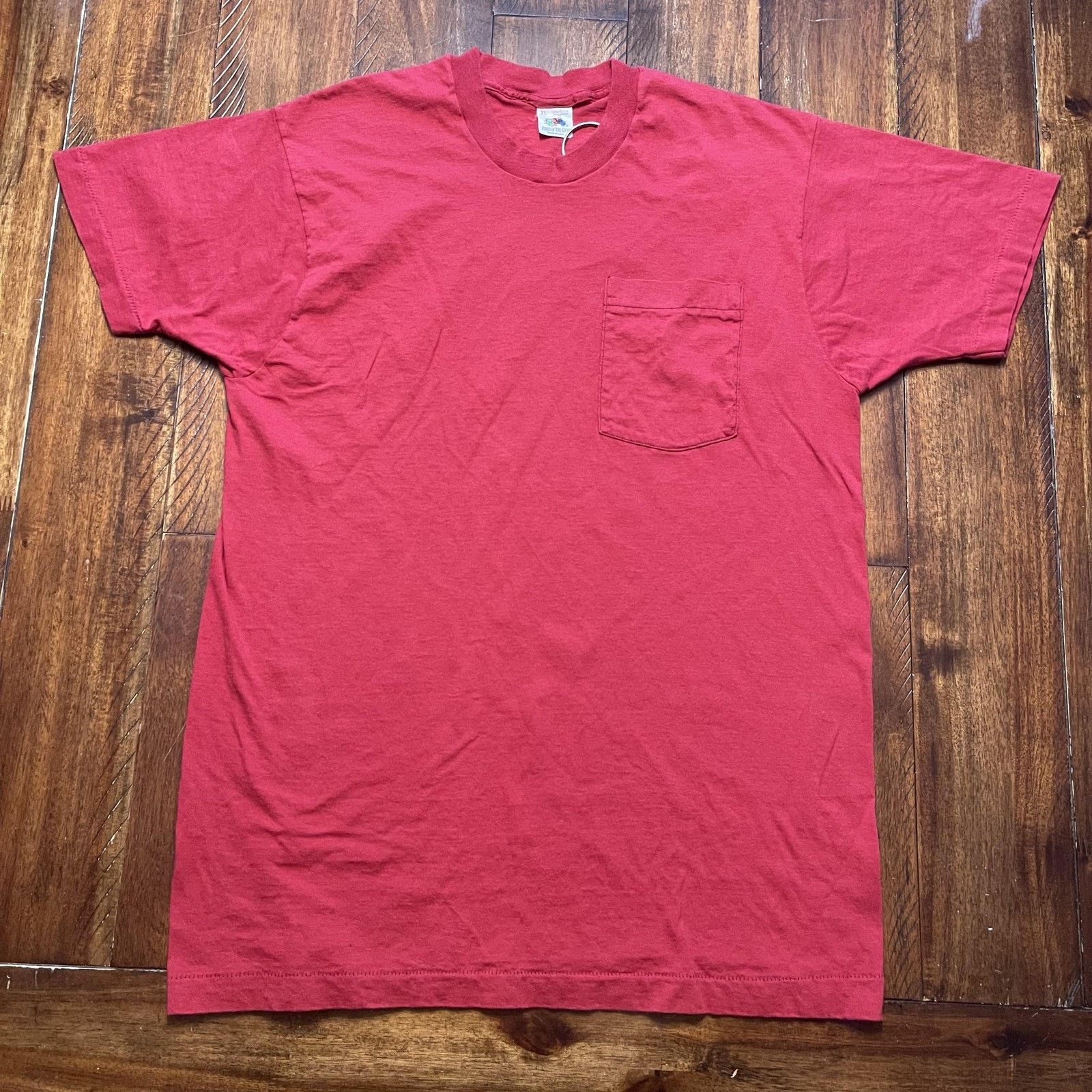 Fruit Of The Loom Vtg Fruit of the Loom Shirt XL Red Pocket 100% Cotton USA Size US XL / EU 56 / 4 - 2 Thumbnail