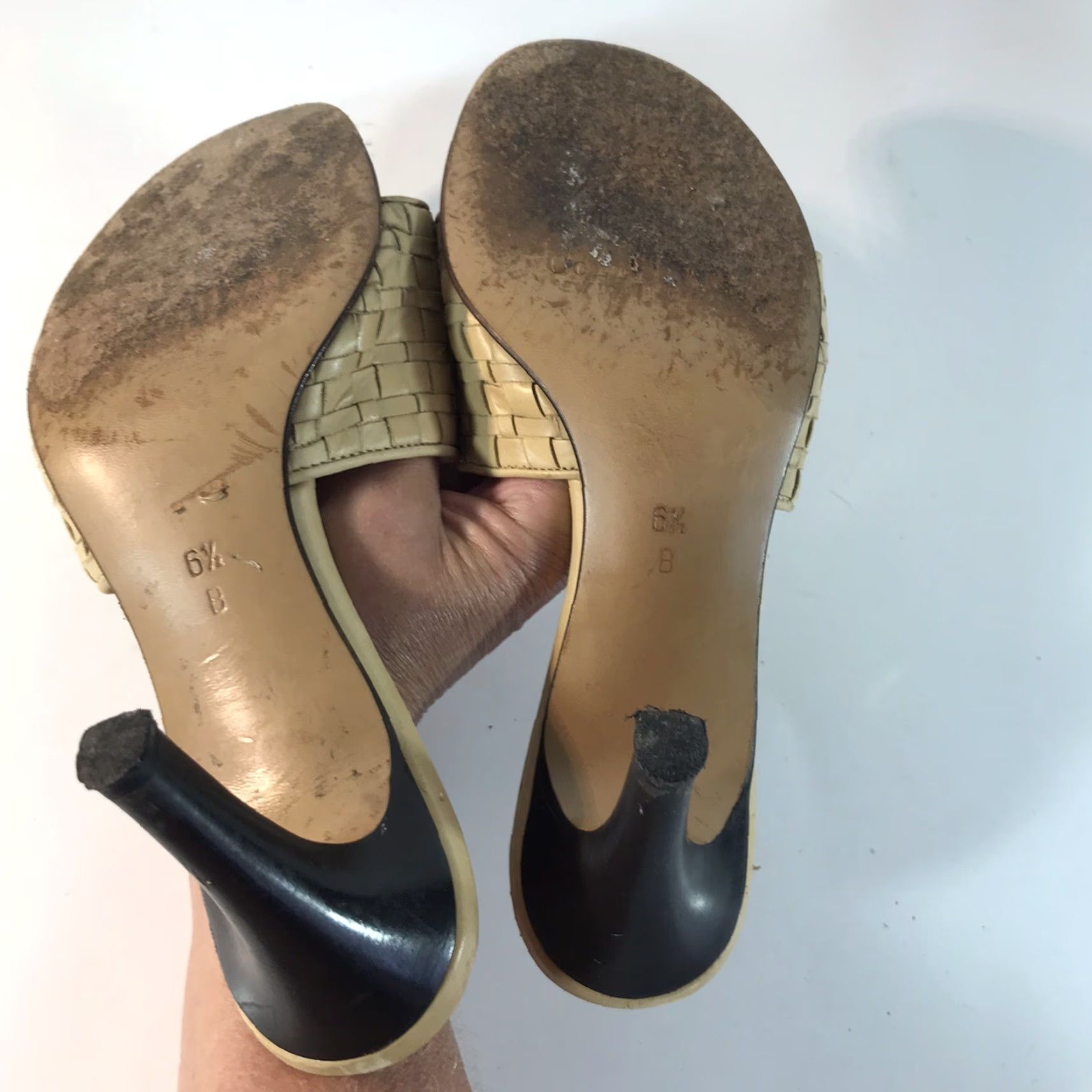 Cole Haan Cole Haan City Slides Beige Basket Weave Leather 3in Heel Womens Size 6.5B Size US 6.5 / IT 36.5 - 6 Thumbnail