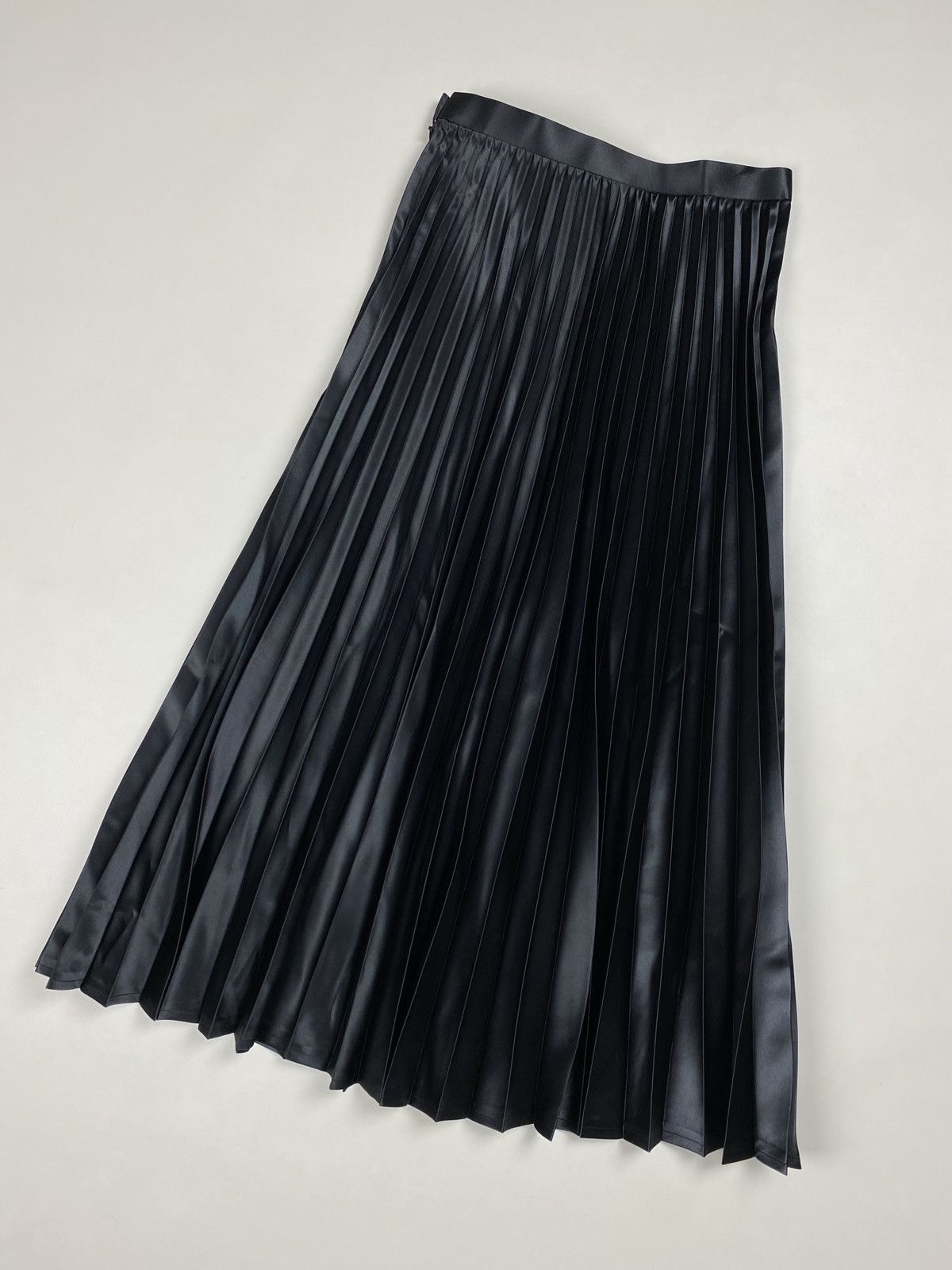 Comme des Garcons BNWT! Junya Watanabe Comme Des Garçons Ladies Pleated Skirt Size 25" / US 0 / IT 36 - 18 Thumbnail