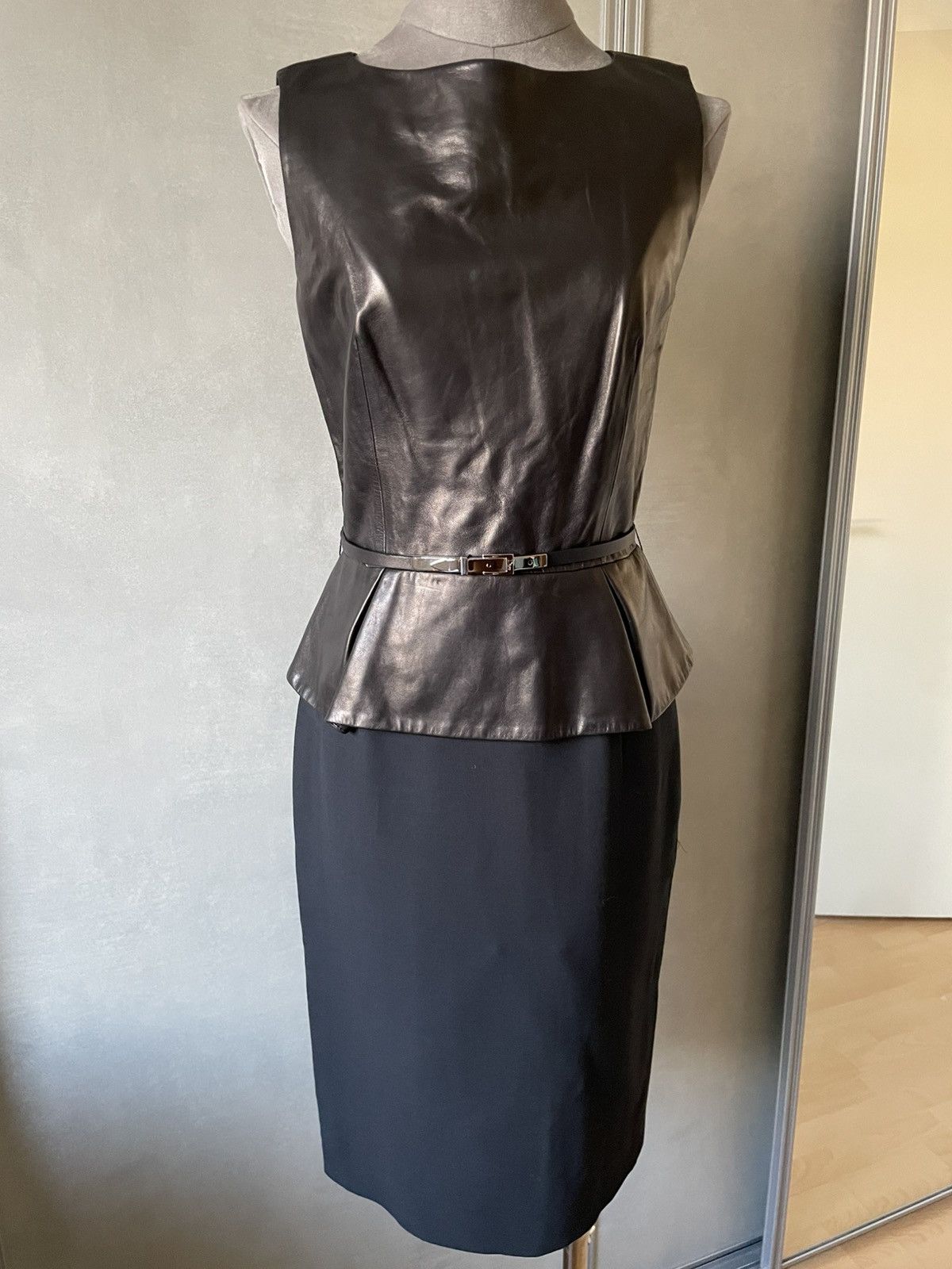 Dior CHRISTIAN DIOR LEATHER DRESS Size XS / US 0-2 / IT 36-38 - 3 Thumbnail