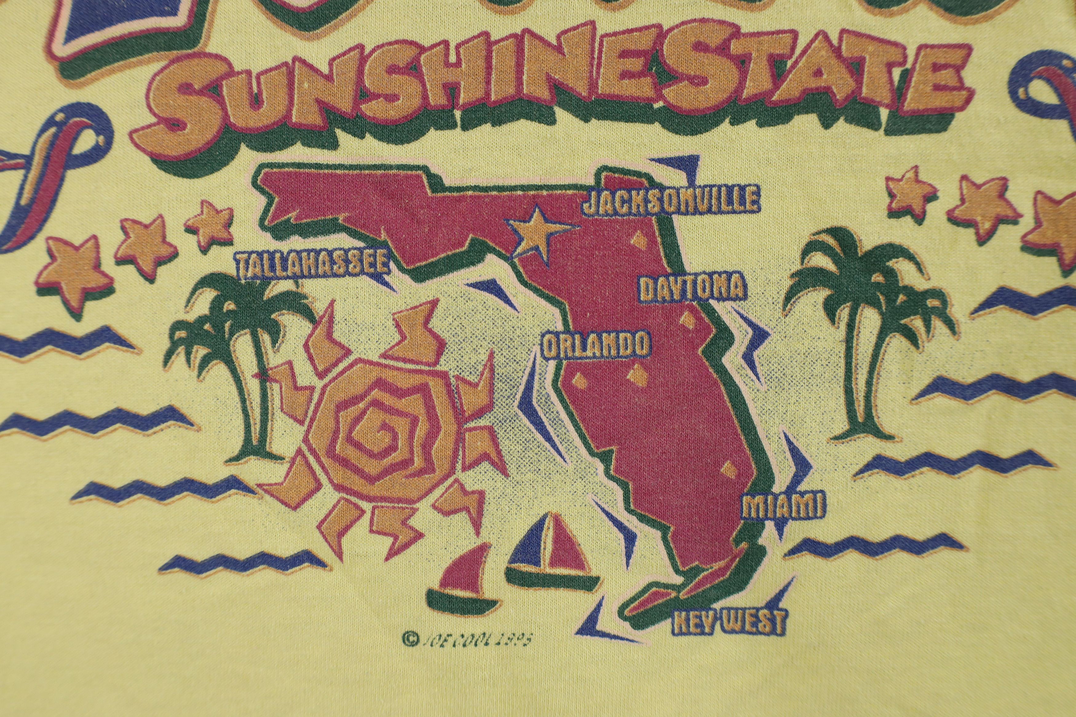 Vintage Vintage 90s Streetwear Out Florida Sunshine State T-Shirt Size US XL / EU 56 / 4 - 5 Thumbnail