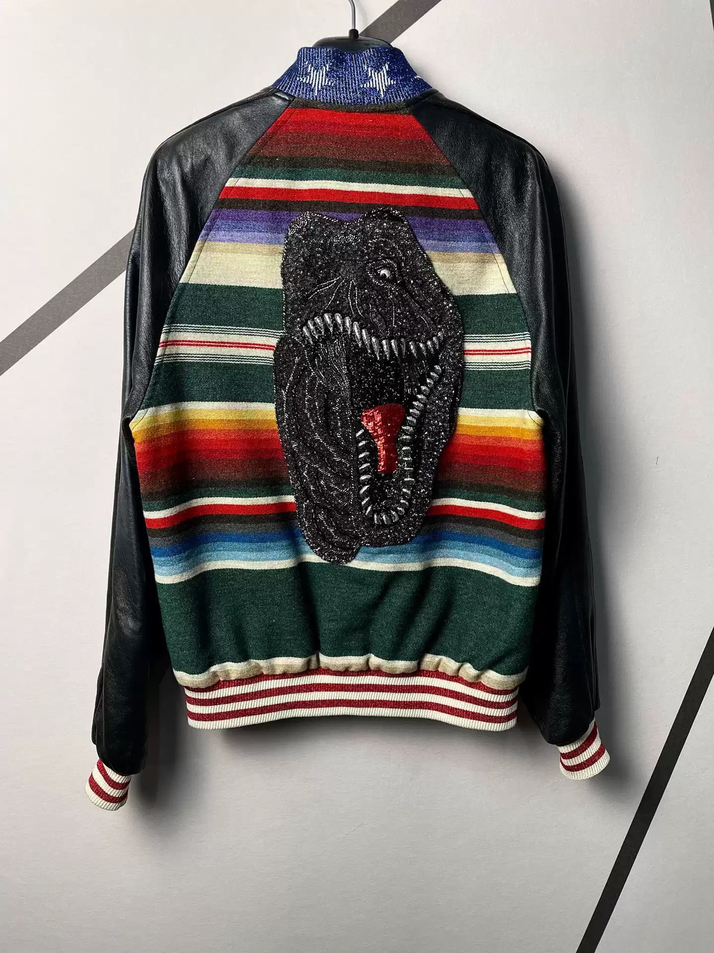 Saint laurent slp authentic 16 spring and summer catwalk model Scaled Beaded Tyrannosaurus Rex jacket