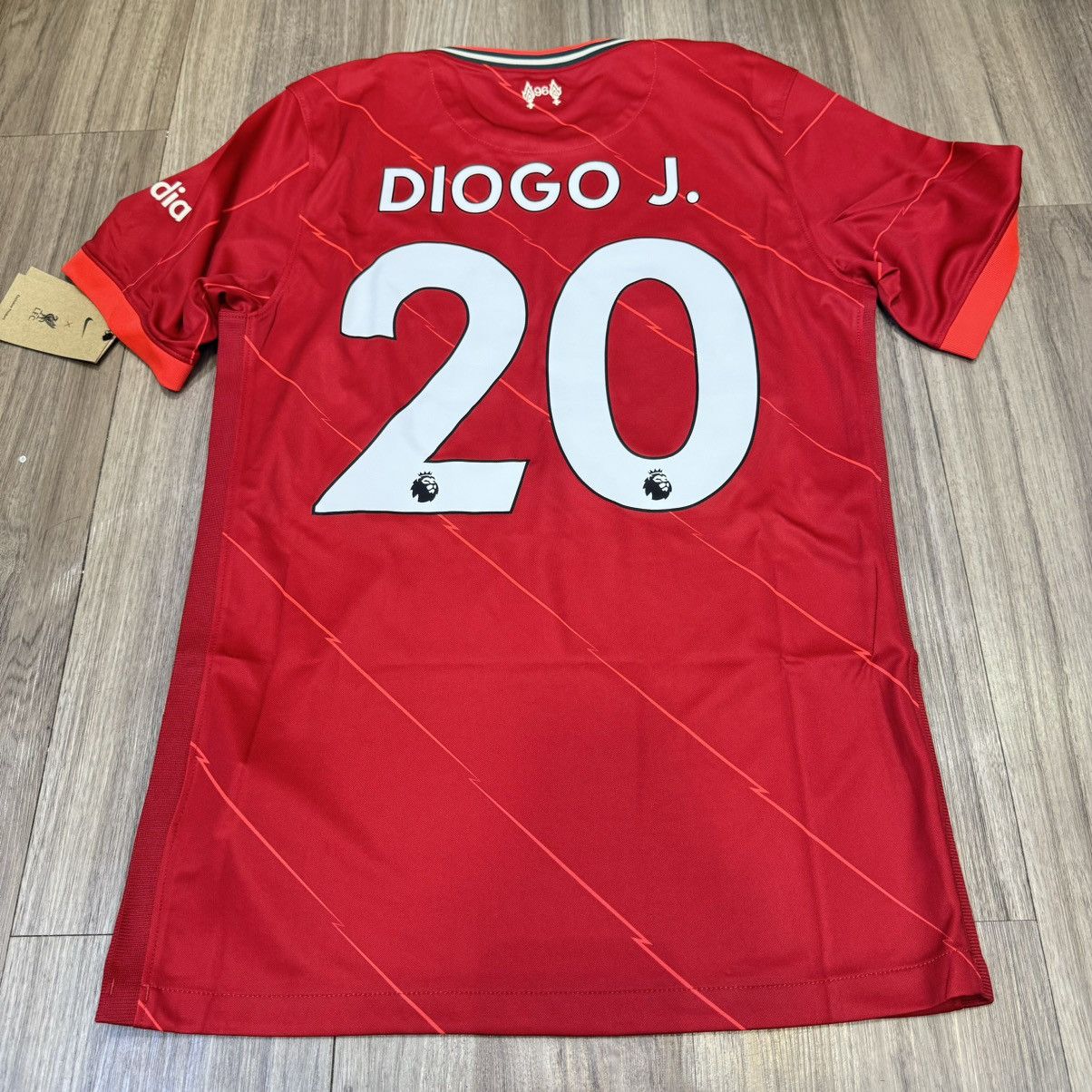 Nike Liverpool 21/22 home shirt #20 Diogo jota (bnwt) Size US S / EU 44-46 / 1 - 2 Thumbnail