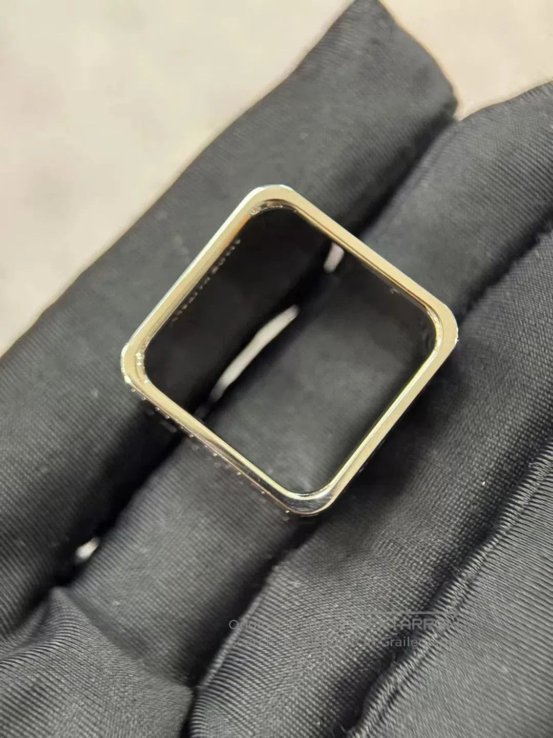 Hermes Hermes Carriage Scarf Buckle. Size ONE SIZE - 4 Thumbnail