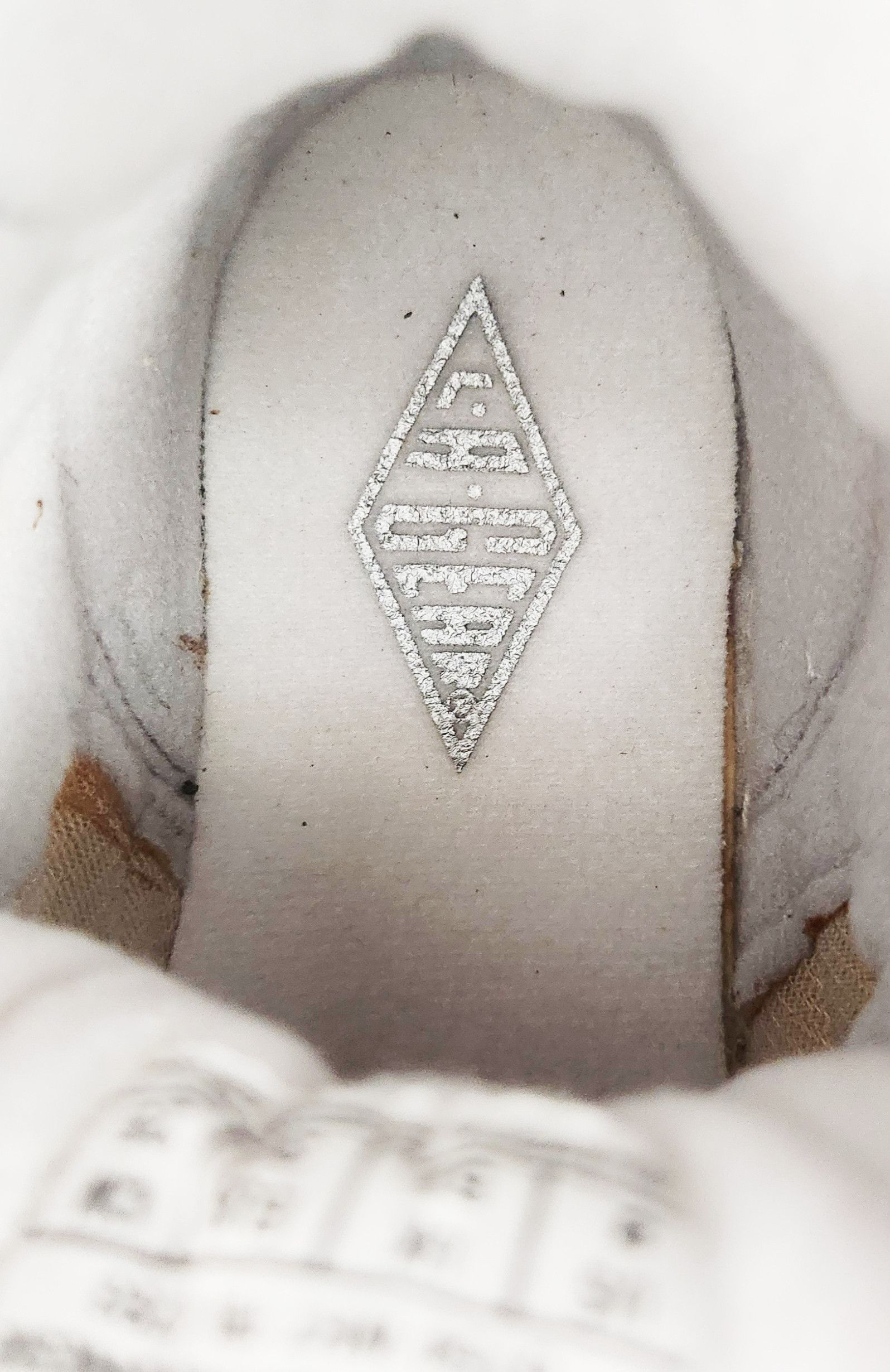 La Gear × Vintage L.A Gear Vintage Rare Womens Size 8 1993 Hi white rhinestone Size US 8 / IT 38 - 17 Thumbnail