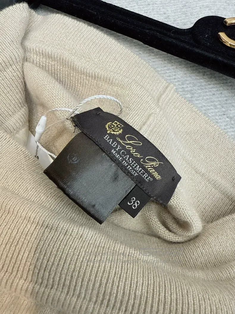 Loro Piana Loro Piana Light coffee color knitted drawstring casual pa Size 25" / US 0 / IT 36 - 4 Thumbnail