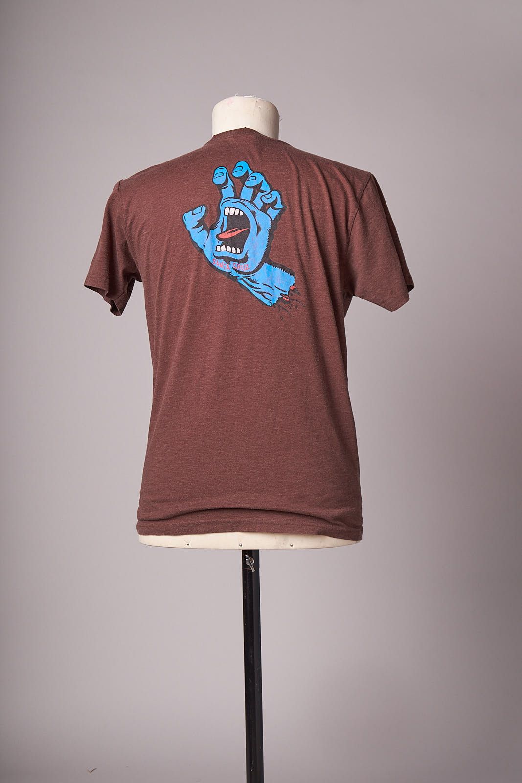 Santa Cruz Skateboards Y2K Santa Cruz Skateboarding Brown Screaming Hand Tee Shirt Size US M / EU 48-50 / 2 - 3 Thumbnail
