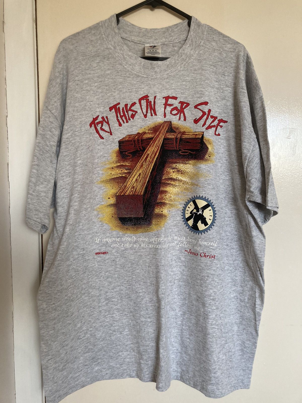 Vintage Vintage 90s Jesus Christ Crucifixion Cross God T-shirt Size US XL / EU 56 / 4 - 5 Thumbnail