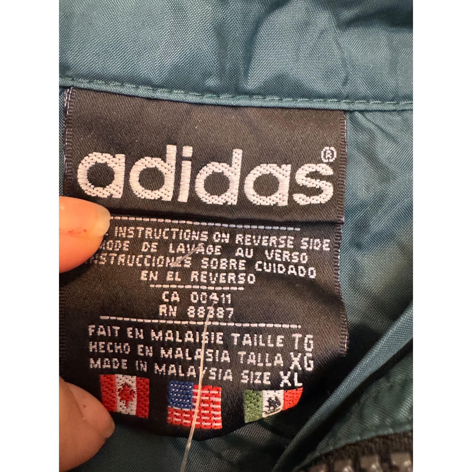 Adidas Adidas Vintage Vampire In Brooklyn Windbreaker Jacket XL Size US XL / EU 56 / 4 - 5 Thumbnail