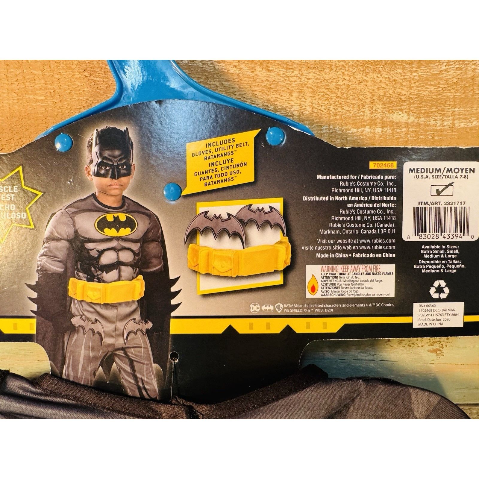 DC DC BATMAN Boys Jumpsuit, Cape, Mask, Boot Tops & Gloves Hall Size ONE SIZE - 7 Thumbnail