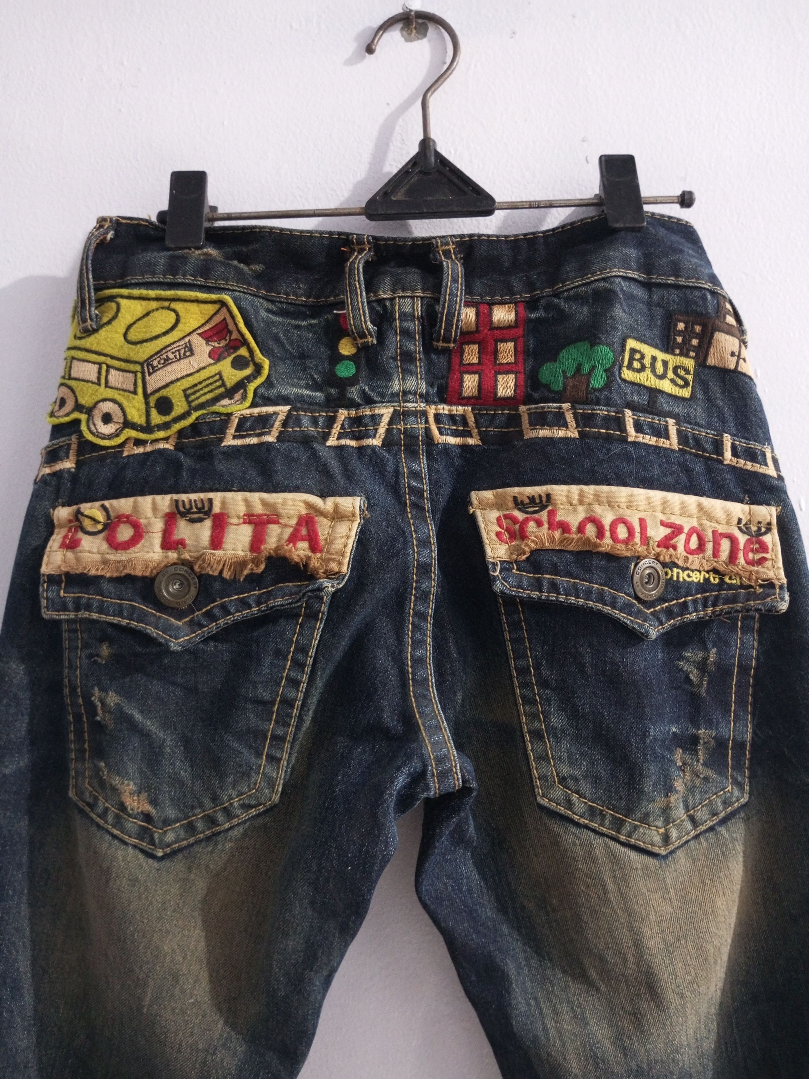 20471120 Yoshitomo nara x LOLITA Jeans Concert Club "scholl zone" Size US 29 - 15 Thumbnail
