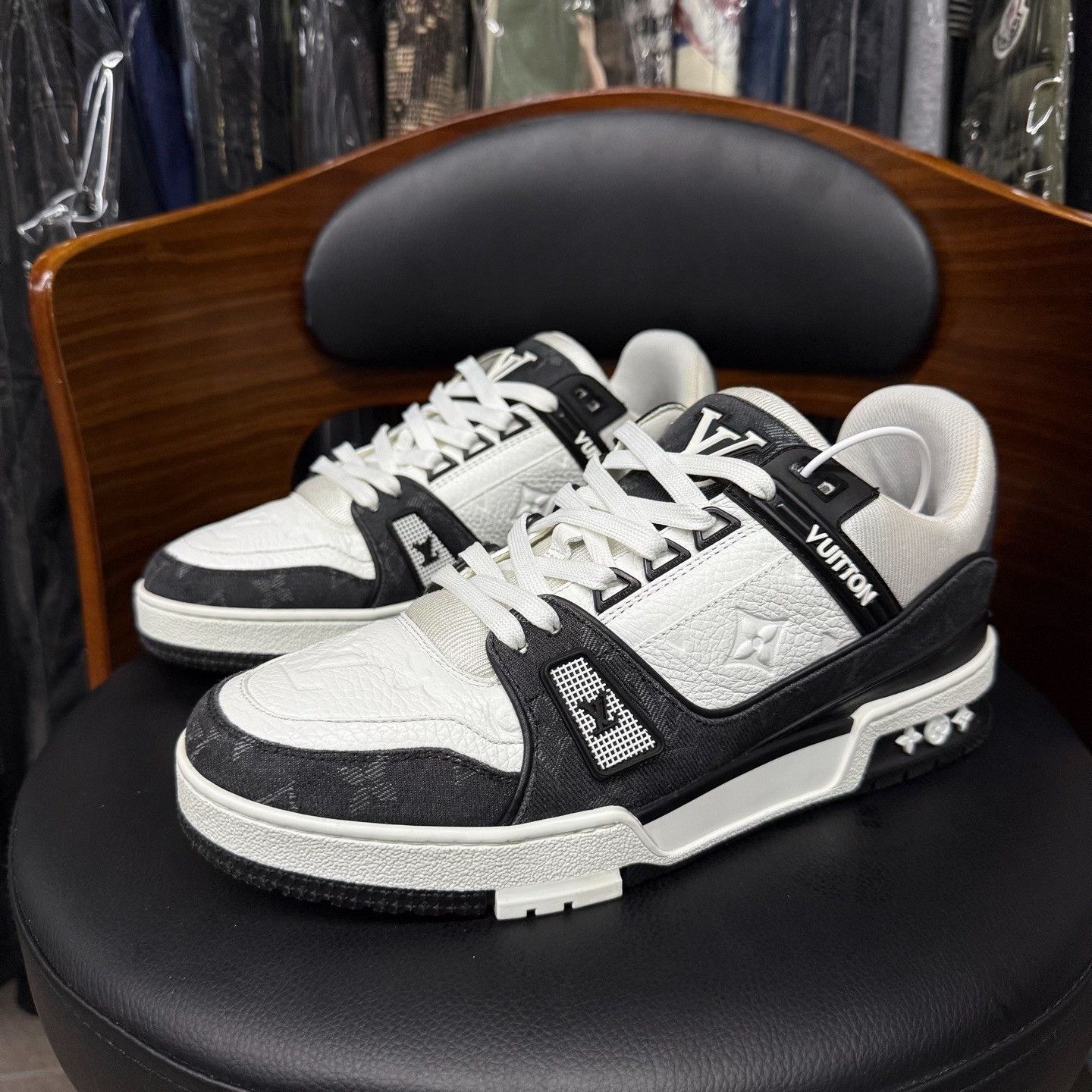 Louis Vuitton Louis Vuitton Training Denim Black Lowtop Sneakers 7.5 Men Size US 7.5 / EU 40-41 - 1 Thumbnail