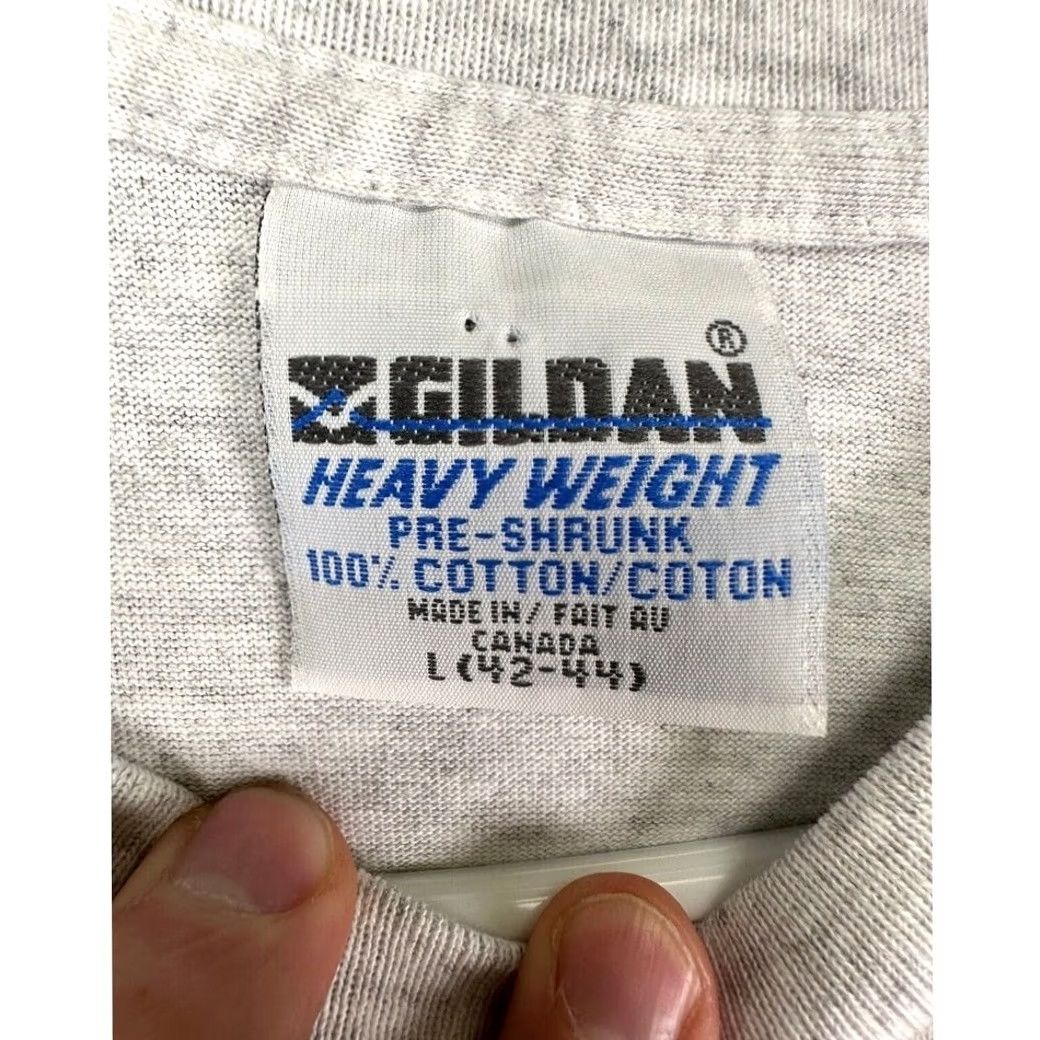 Gildan VINTAGE Gildan T-Shirt Mens Large Grey Heavy Weight 50th Anniversary End Of WWII Tee Size US L / EU 52-54 / 3 - 4 Thumbnail