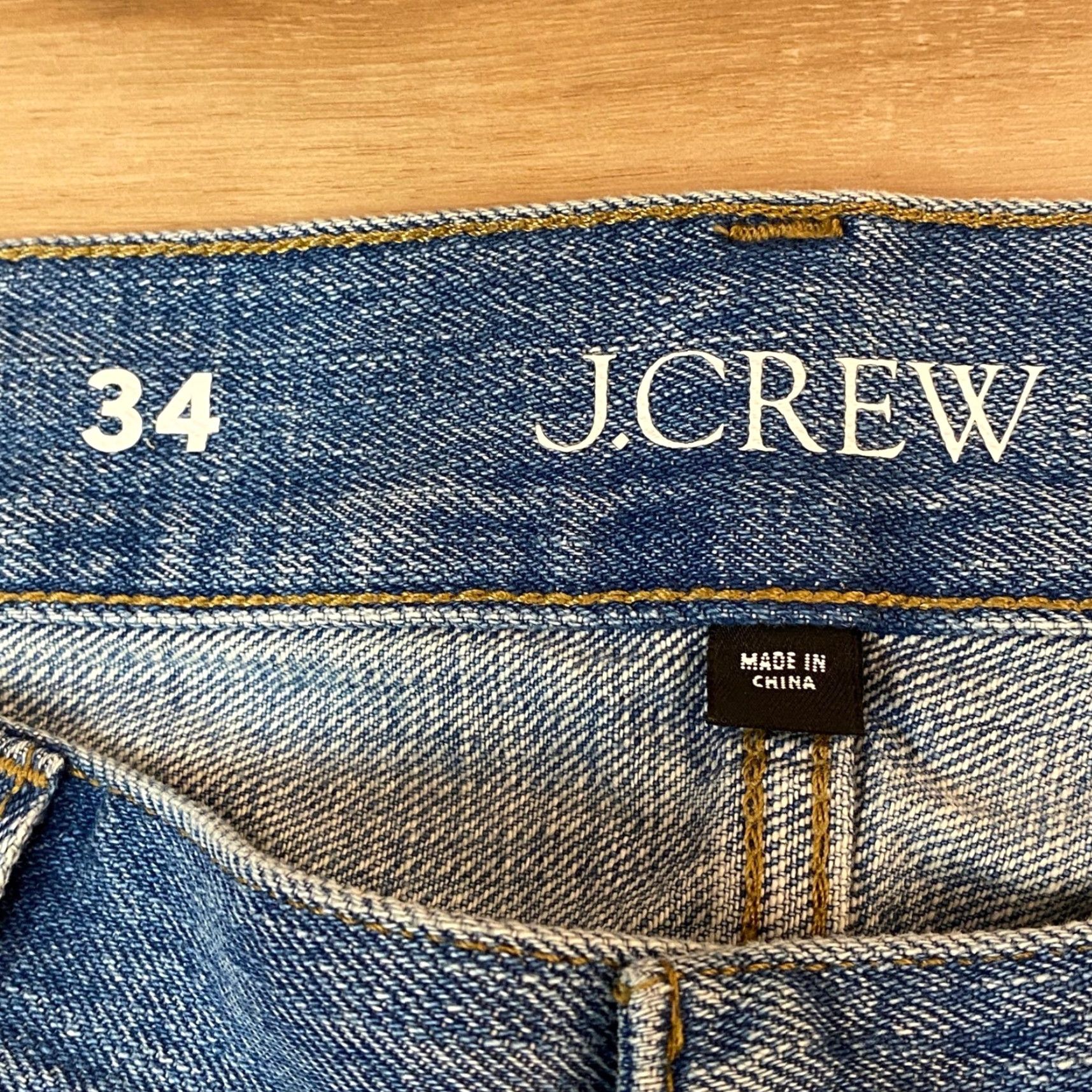 J.Crew J.Crew Jeans 84 Straight Womens Size 34 Light Wash Denim Distressed Hem Casual Pants Size 24" / US 00 / IT 34 - 3 Thumbnail