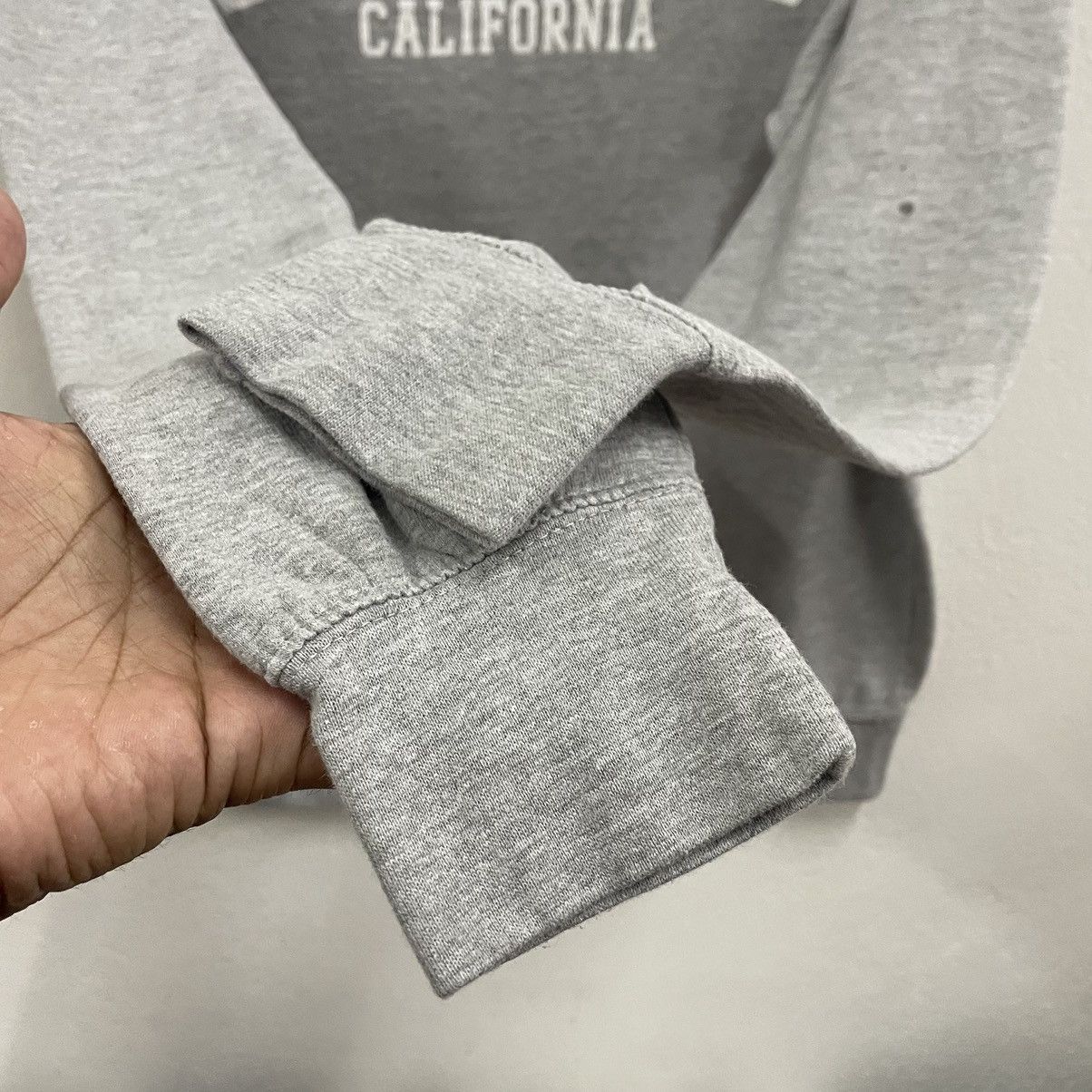 Vintage 🔥Vintage MV Sports San Diego California Sweatshirts Size US M / EU 48-50 / 2 - 8 Thumbnail