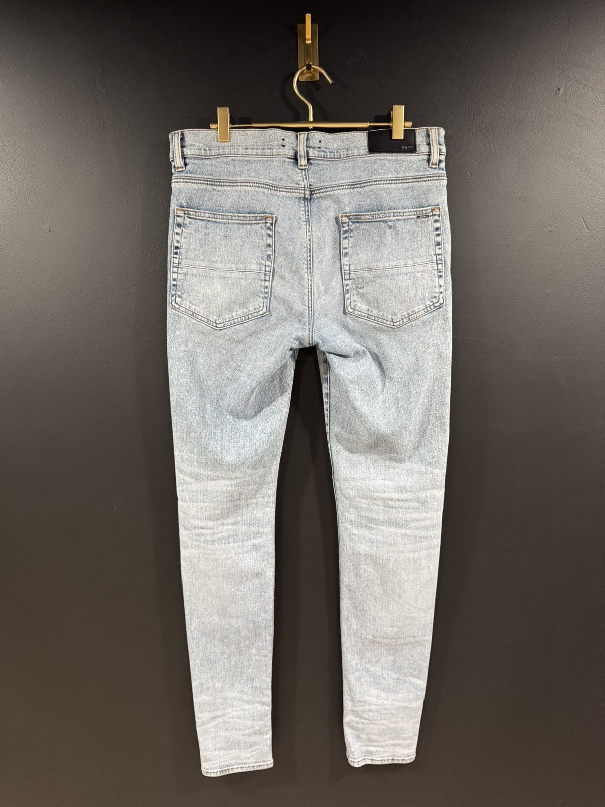 Amiri Amiri Faded Blue Distressed Knee Blowout Stacked Denim 34x33 Size US 34 / EU 50 - 10 Thumbnail
