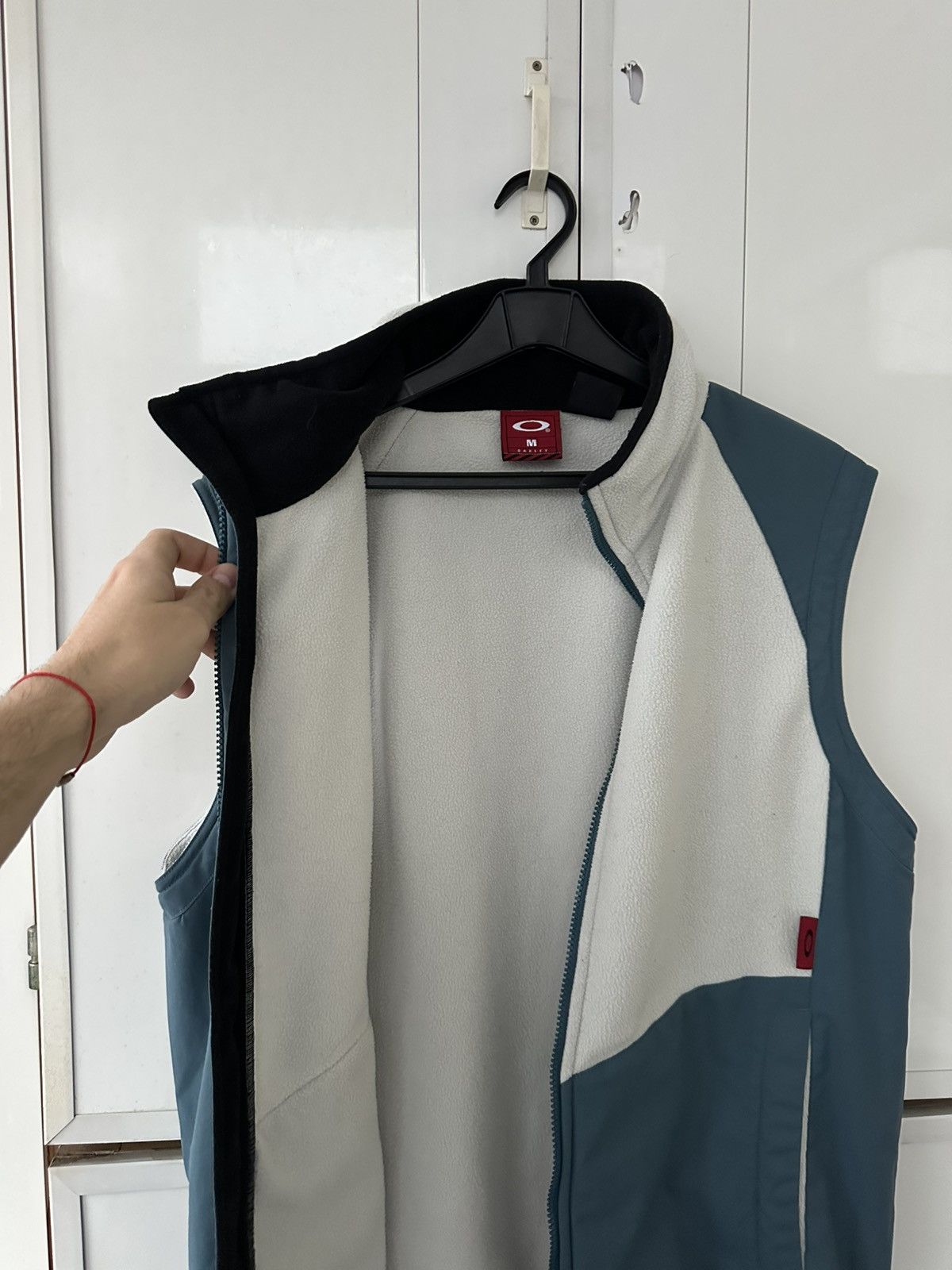 Oakley Vintage Oakley Vest Outdoor Y2K Fit Size US M / EU 48-50 / 2 - 9 Thumbnail