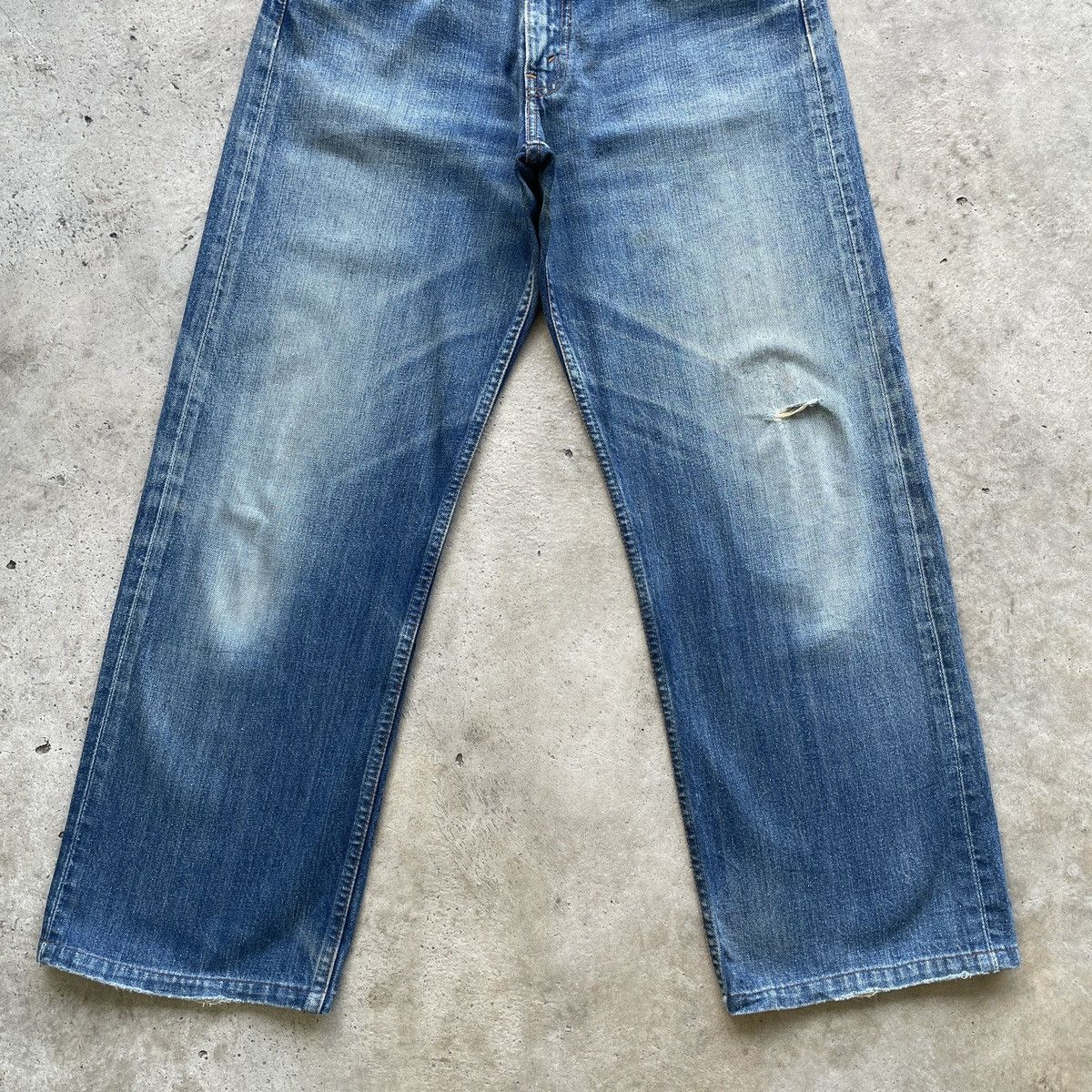 Levi's Vintage Levi’s 504 Faded BAGGY Jeans Denim Pants W31 Size US 31 - 4 Thumbnail