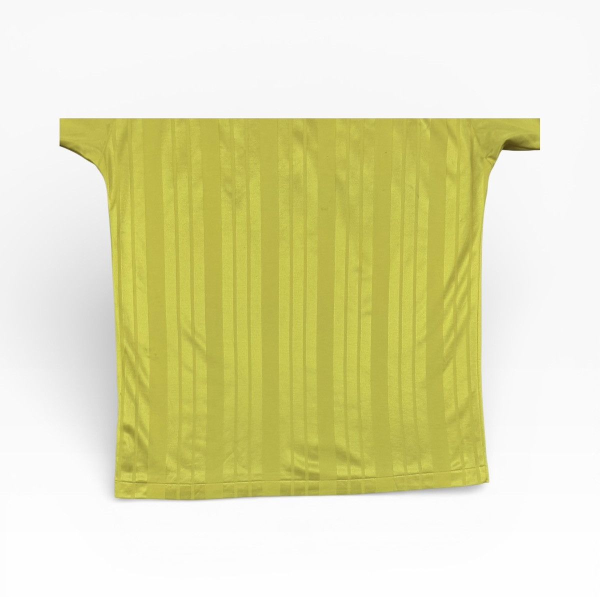 Adidas Vtg⚽️1992 Kashiwa Reysol Home Jersey Size US L / EU 52-54 / 3 - 13 Thumbnail
