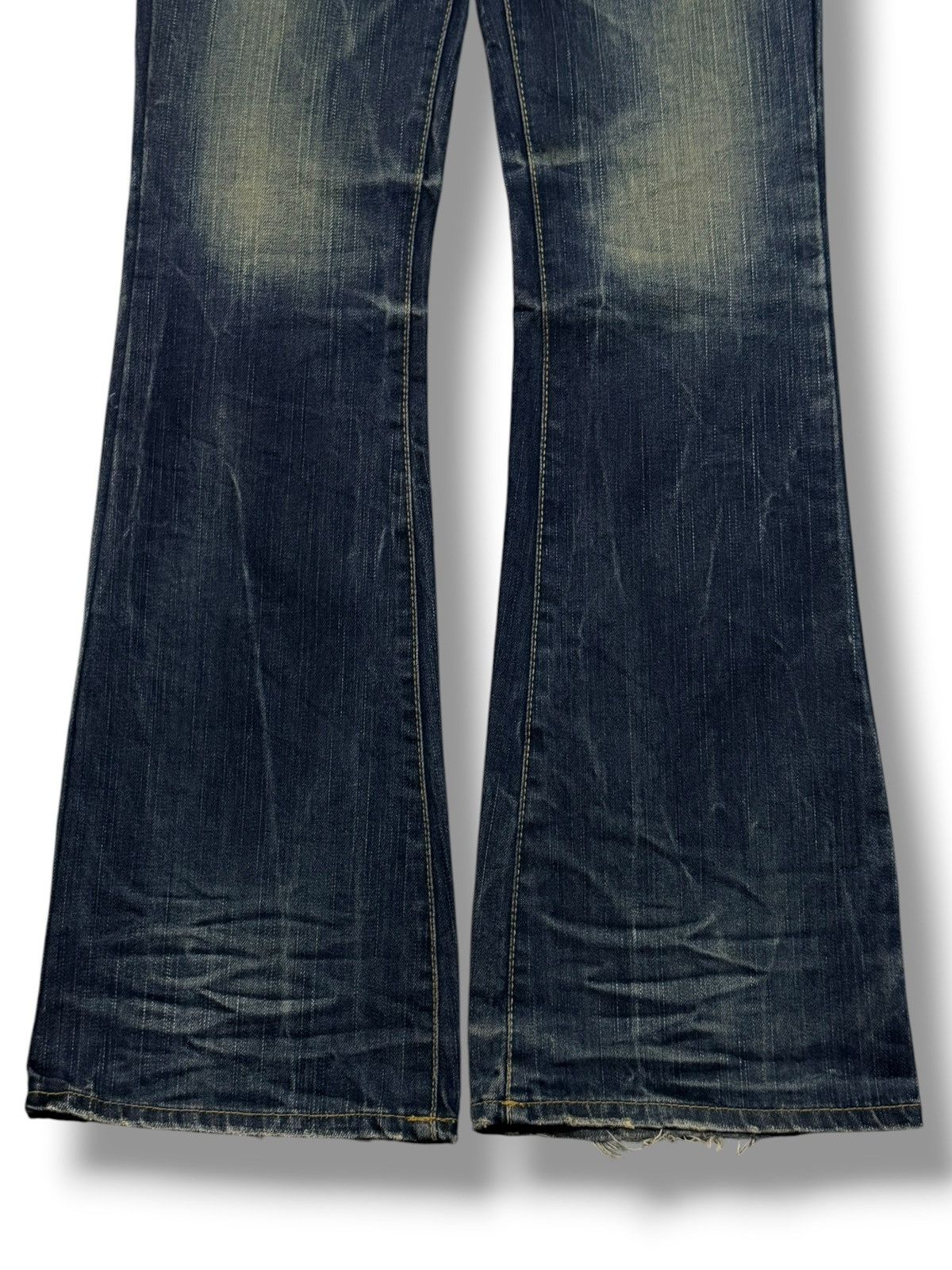 Japanese Brand Vintage Y2K Maraxia Bootcut Flared Denim | Vintage Fade W30 Size 30" / US 8 / IT 44 - 6 Thumbnail