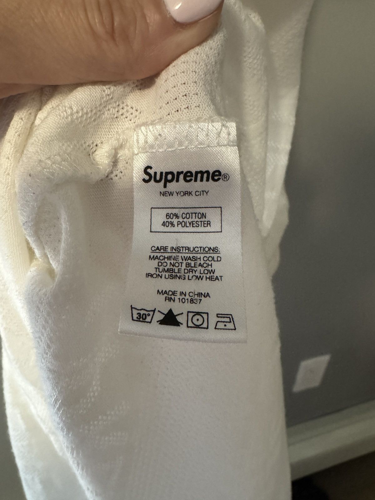 Supreme Supreme Mesh tank white sz M Size US M / EU 48-50 / 2 - 6 Thumbnail