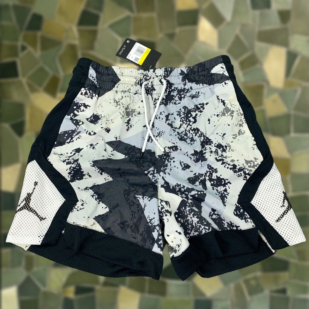 Air Jordan Shorts Black S Womens Diamond Heatwave NWT Sport Active