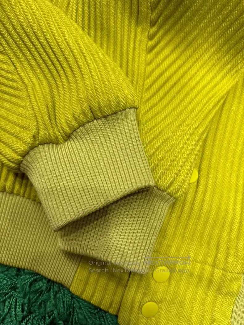 Issey Miyake Issey Miyake Coat/Jacket Size US S / EU 44-46 / 1 - 4 Thumbnail