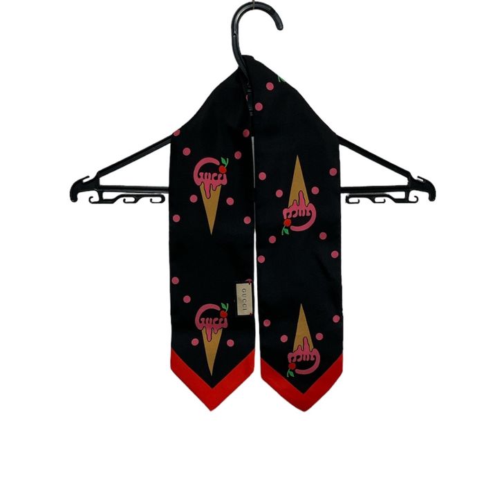 Gucci Gucci scarf Grailed