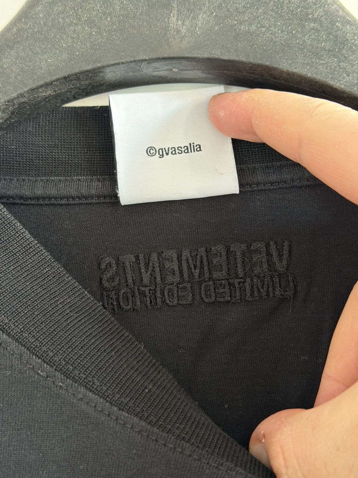 Vetements VETEMENTS Pret-A-Porter Hardcore Couture T-shirt gvasalia Size US S / EU 44-46 / 1 - 9 Thumbnail