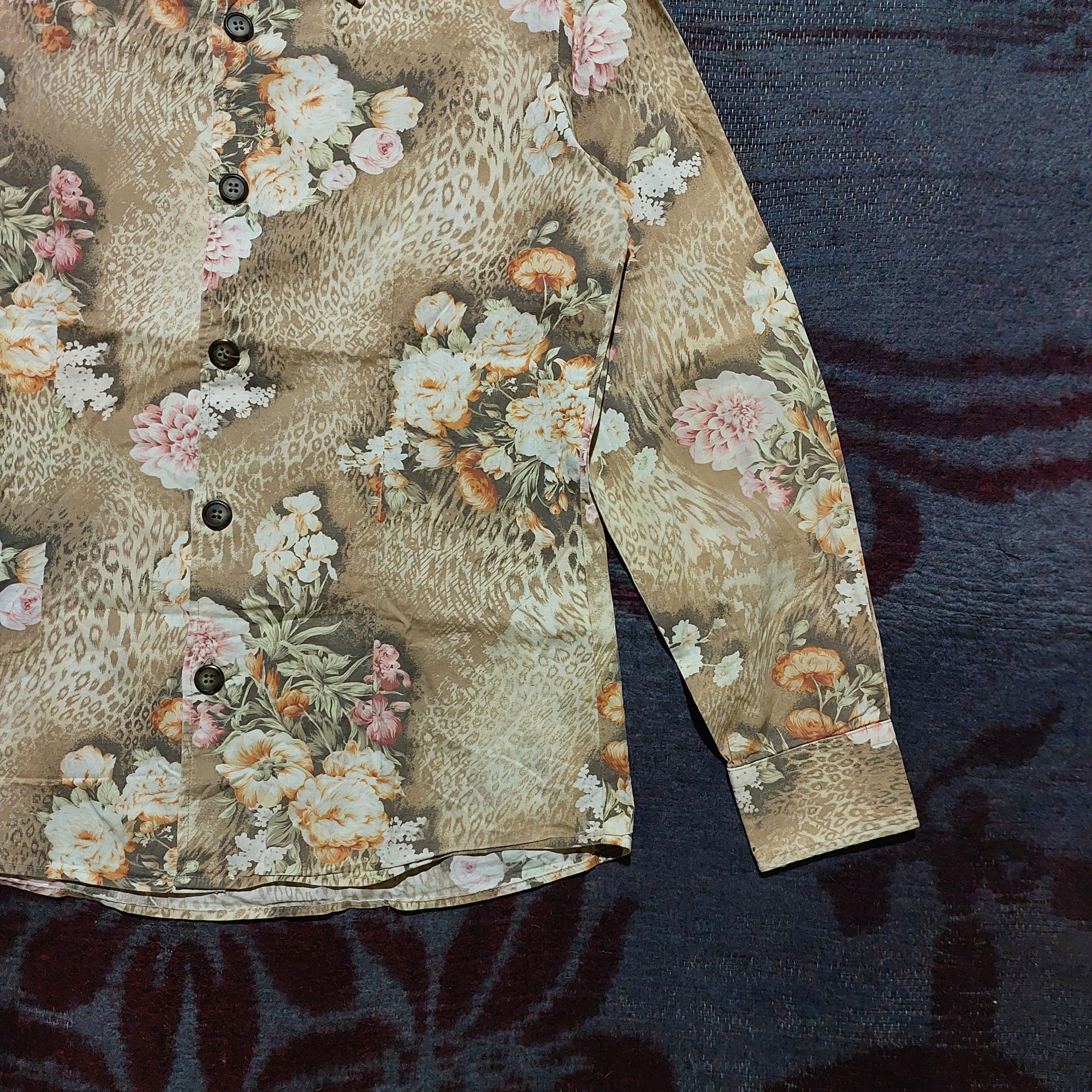 Tornado Mart Tornado mart floral pattern shirt Size US L / EU 52-54 / 3 - 4 Thumbnail