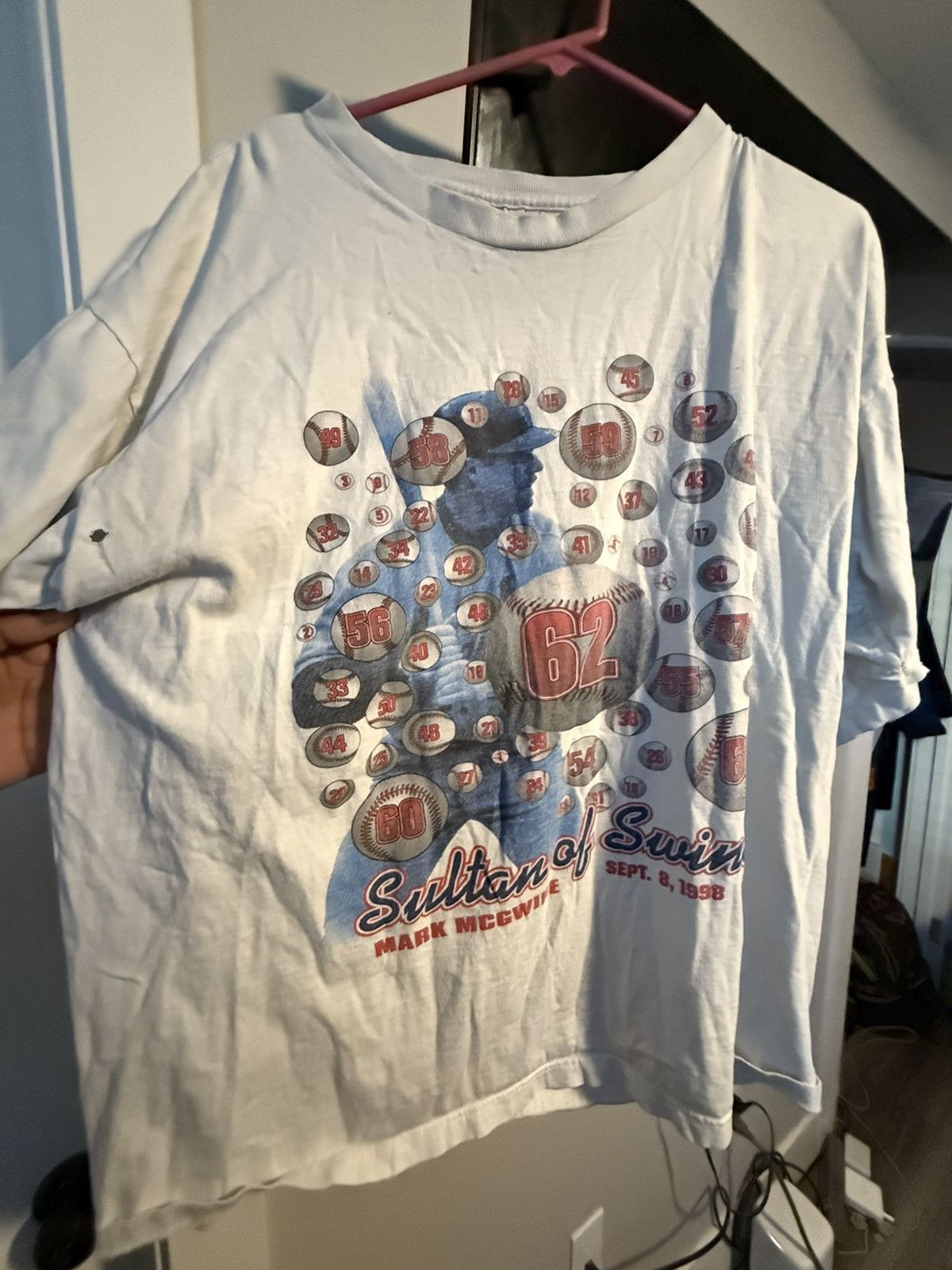 Starter Mark Maguire 62 home run shirt Size US XL / EU 56 / 4 - 1 Thumbnail
