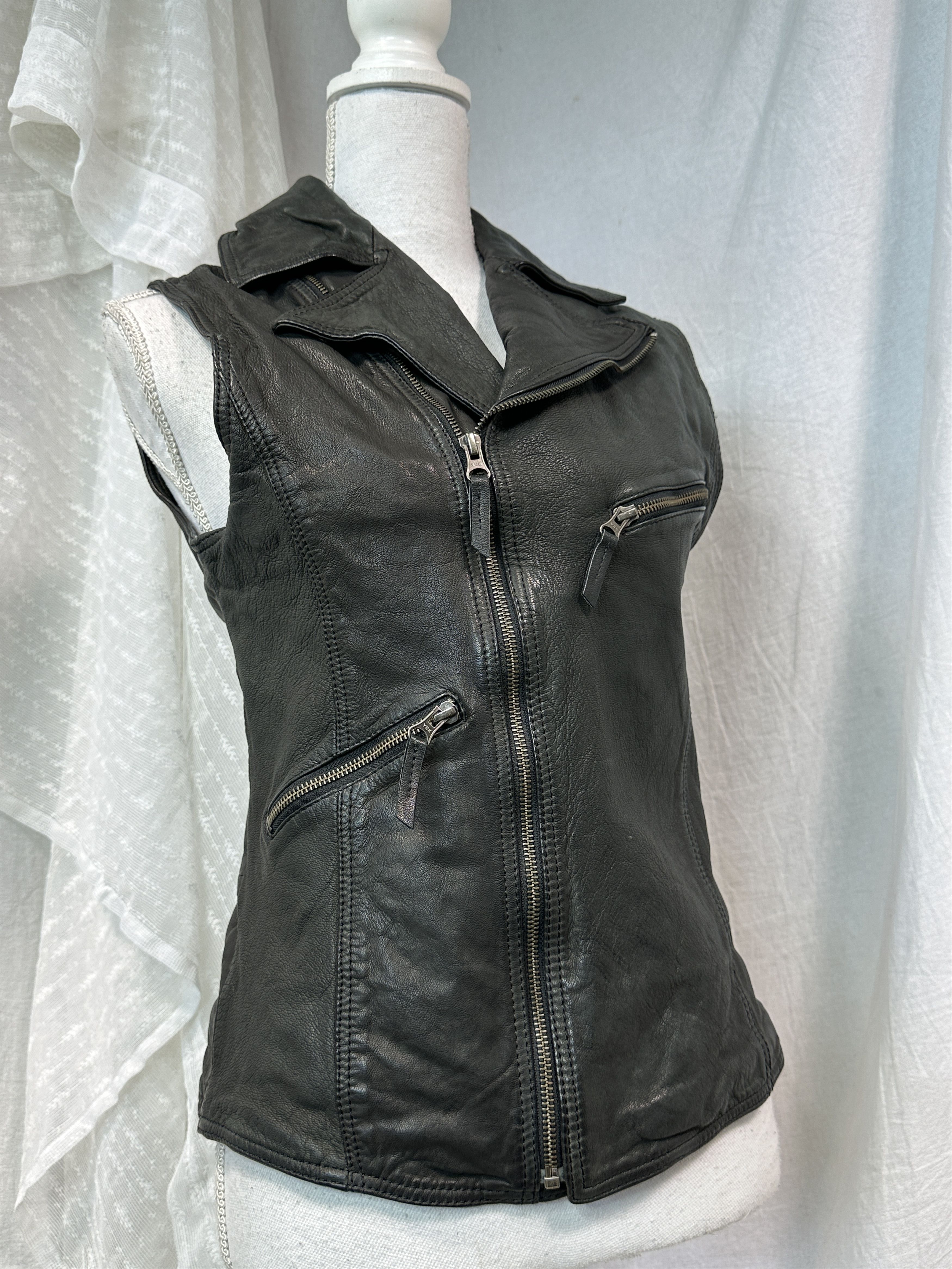 Vintage Vintage Avant Garde Leather Grunge Biker Vest Y2K Size M / US 6-8 / IT 42-44 - 1 Thumbnail