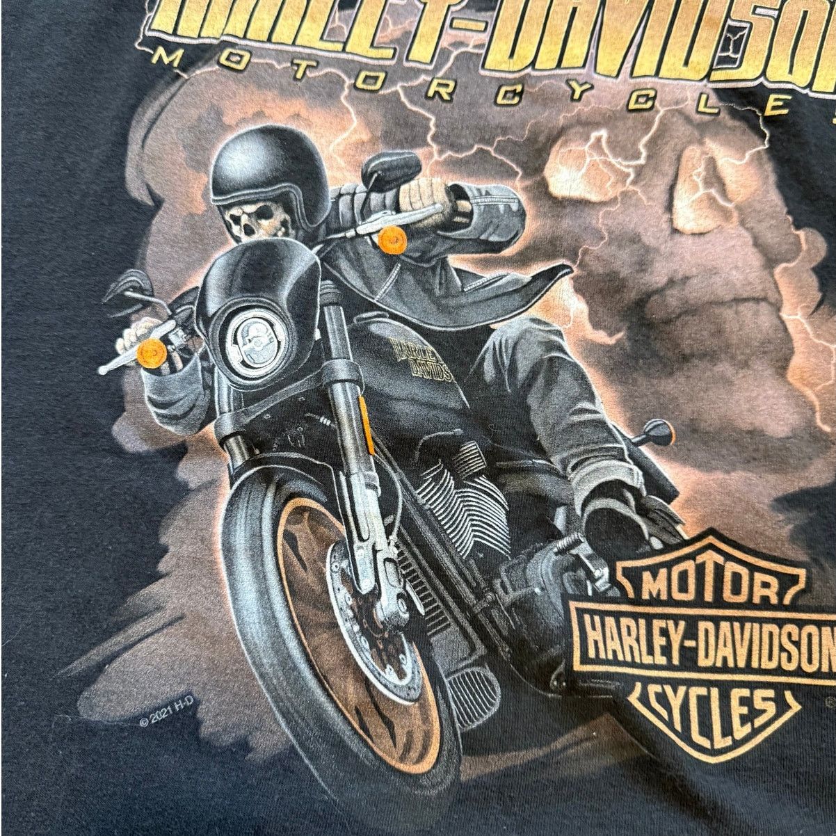 Harley Davidson Harley Davidson Motorcycles 3D Skull Graphic Black Tee Shirt Size US XXL / EU 58 / 5 - 3 Thumbnail