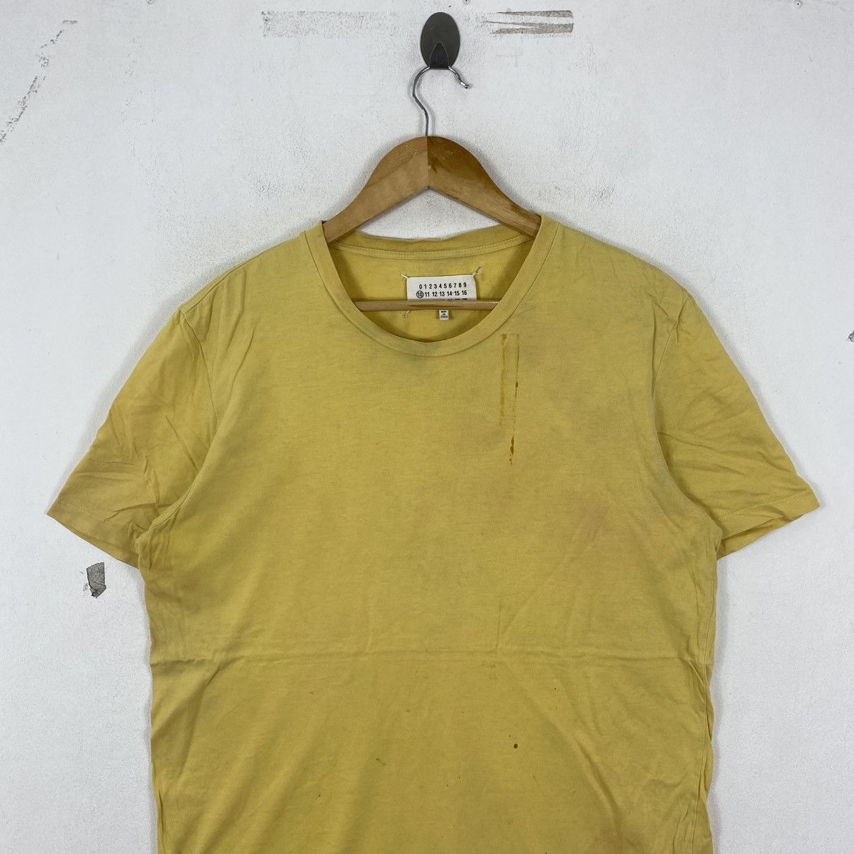 Maison Margiela Maison Margiela 2014 Distressed Archive Tee Yellow M Size US M / EU 48-50 / 2 - 3 Thumbnail